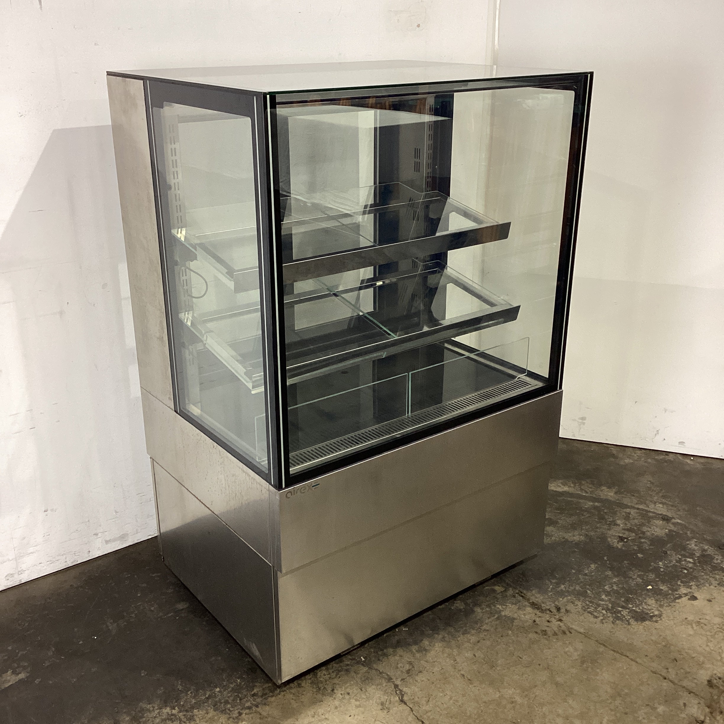 Airex AXR-FDFSSQ-09 Display Fridge - 738475