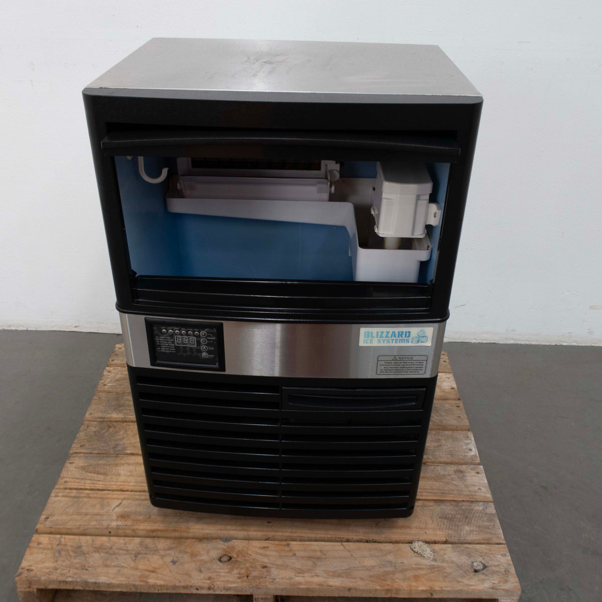 Blizzard SN-80P Ice Machine - 815257