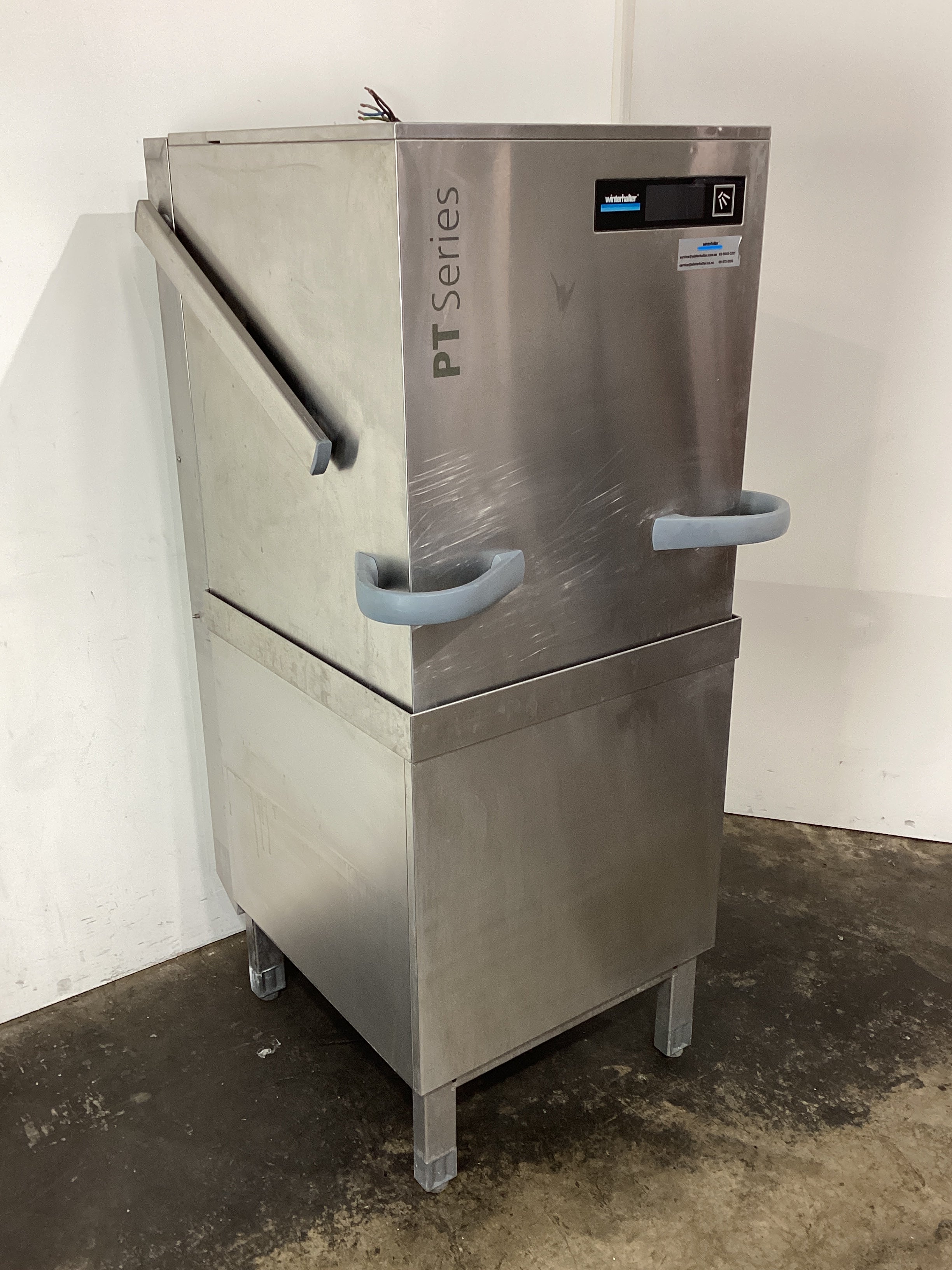 Winterhalter PTM Passthrough Dishwasher - 828795