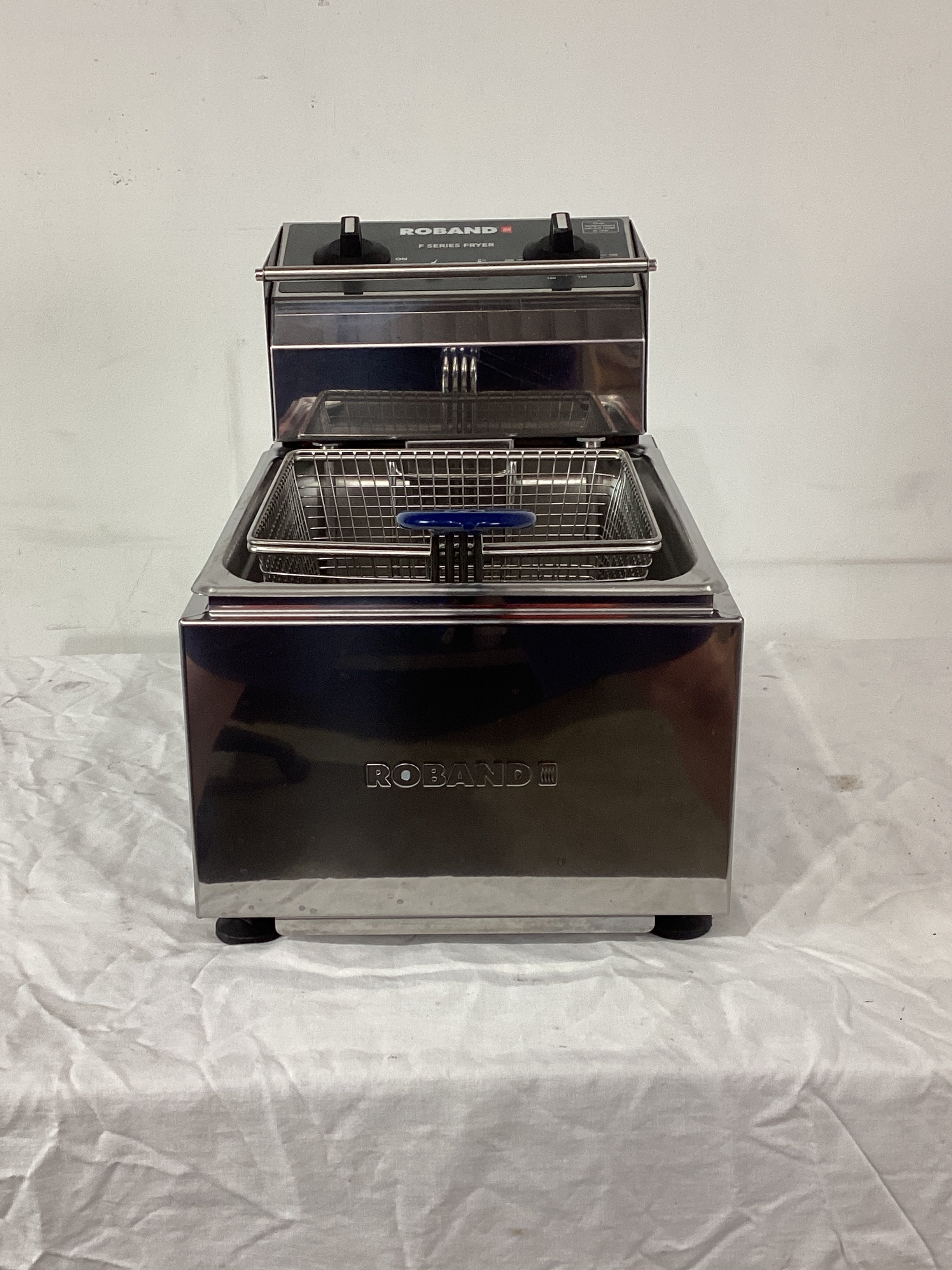 Roband F15 Countertop Fryer - 844607