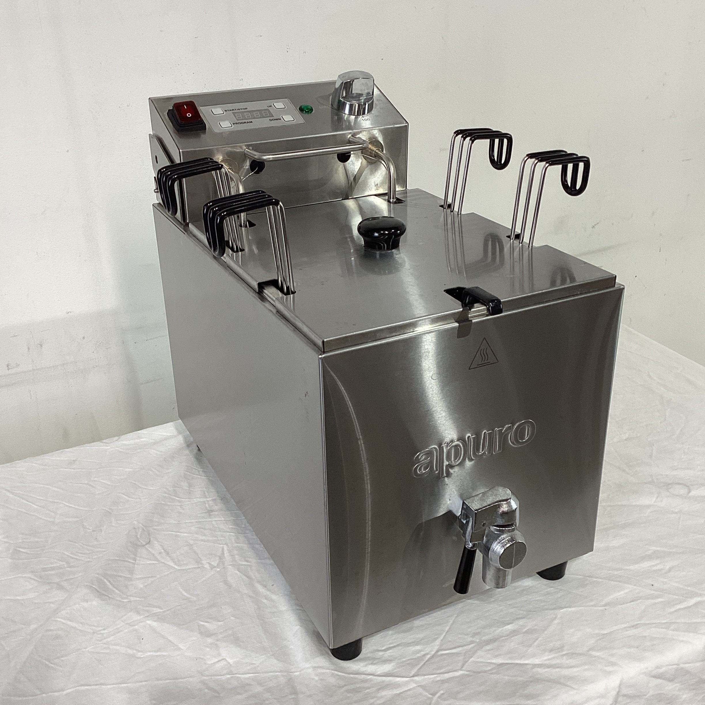 Apuro DG077-A Countertop Pasta Cooker - 850389