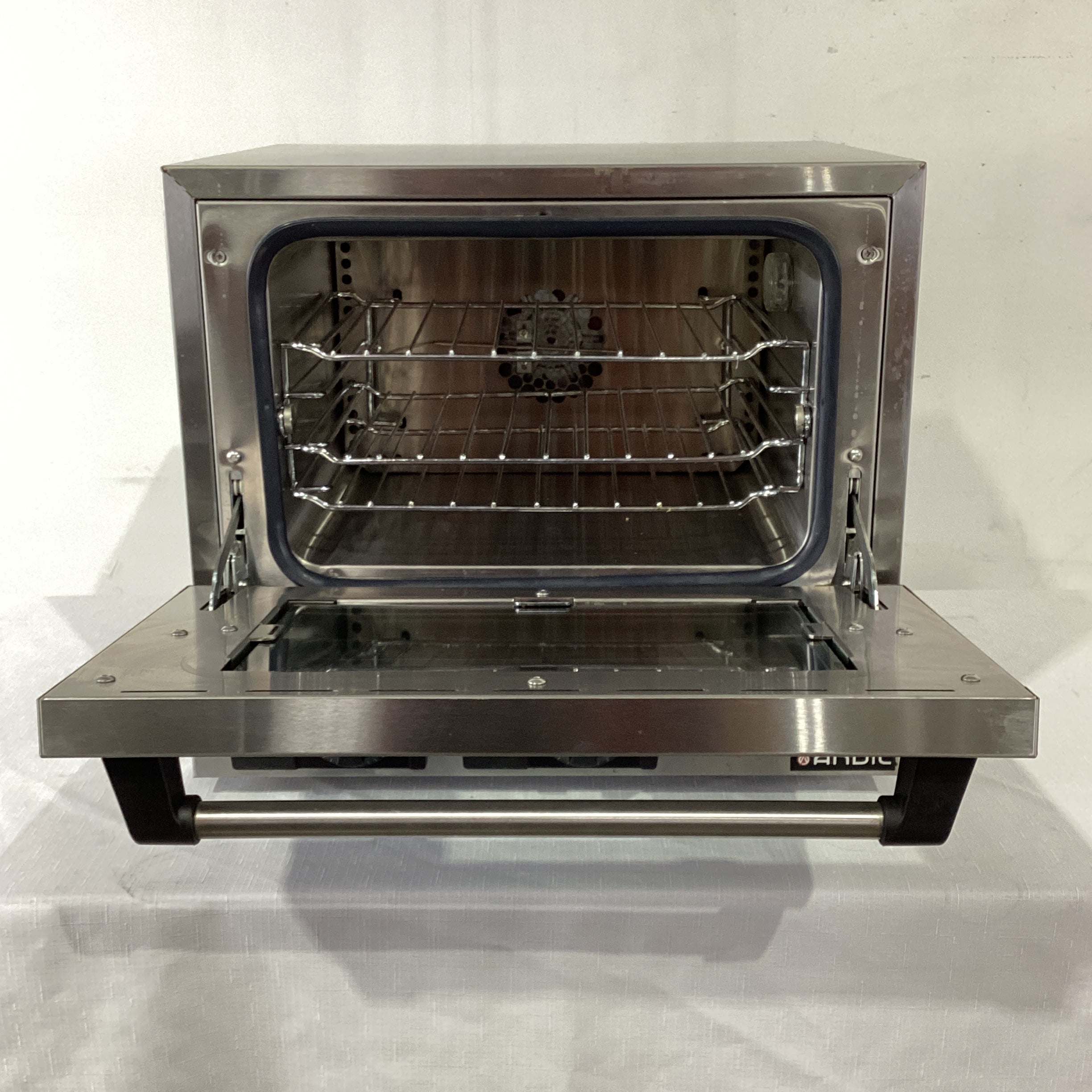 Anvil COA1001 Convection Oven - 852889