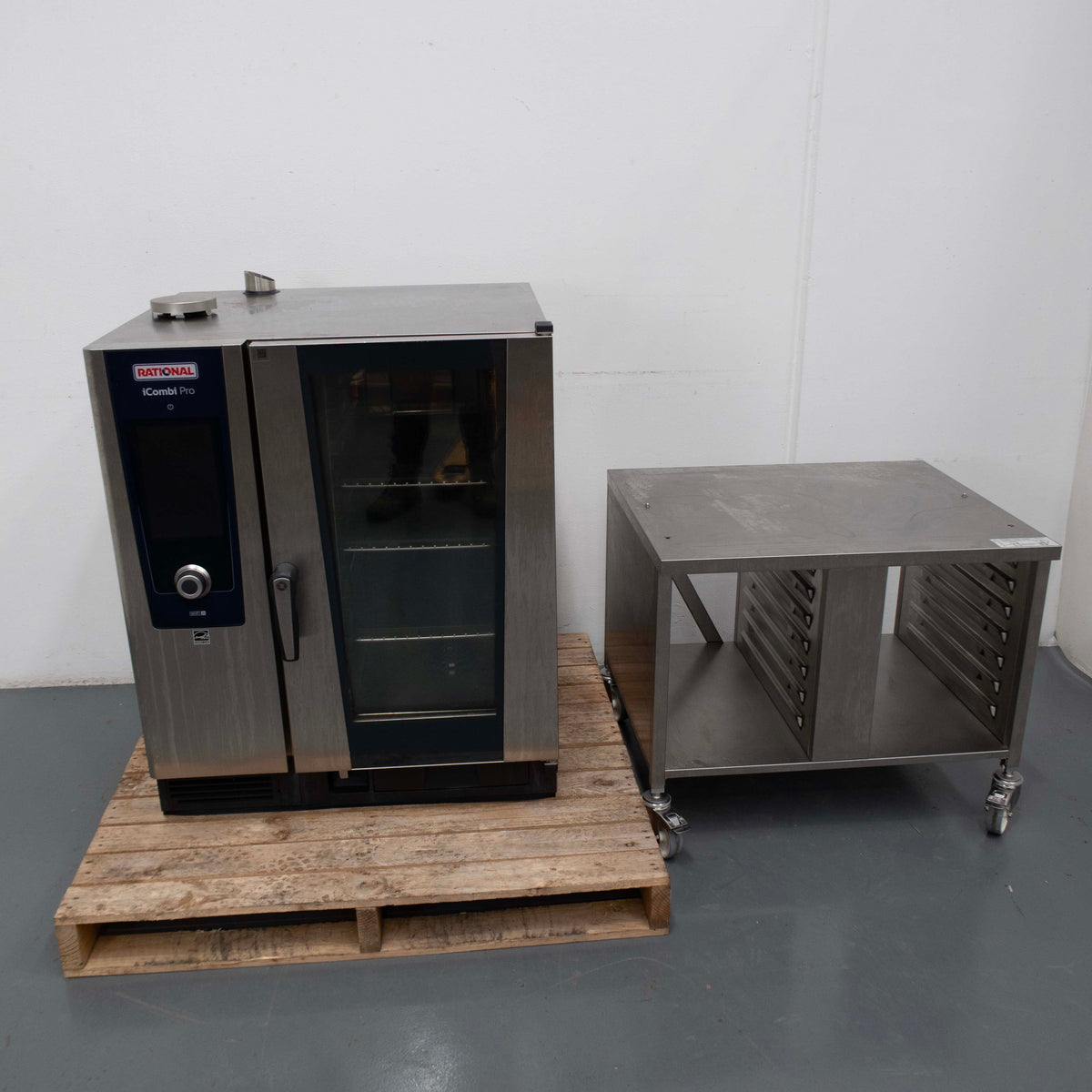 Rational iCombi Pro 10 Tray Combi Oven + Stand - 854361