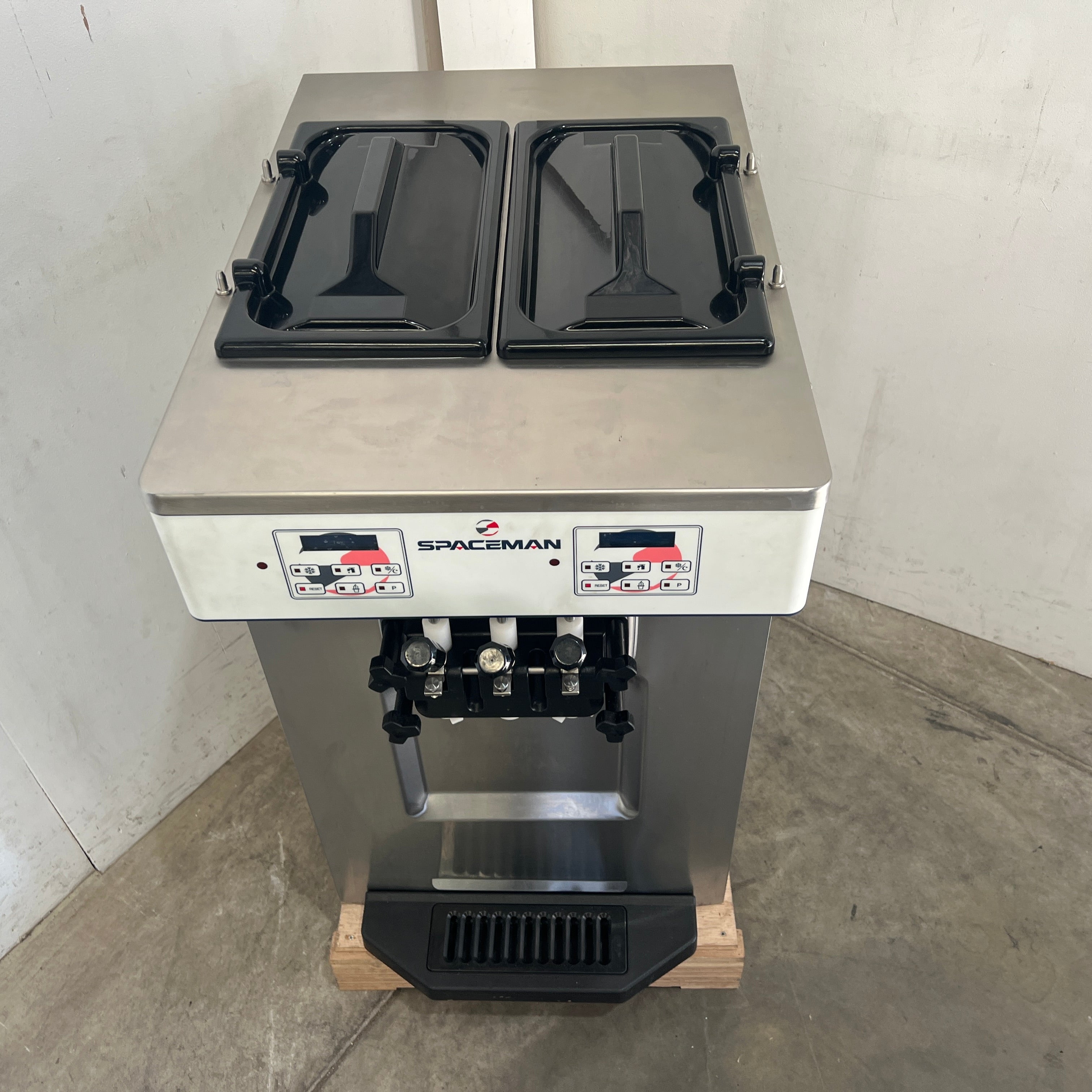 Spaceman 6235-C Ice Cream Machine - 857027