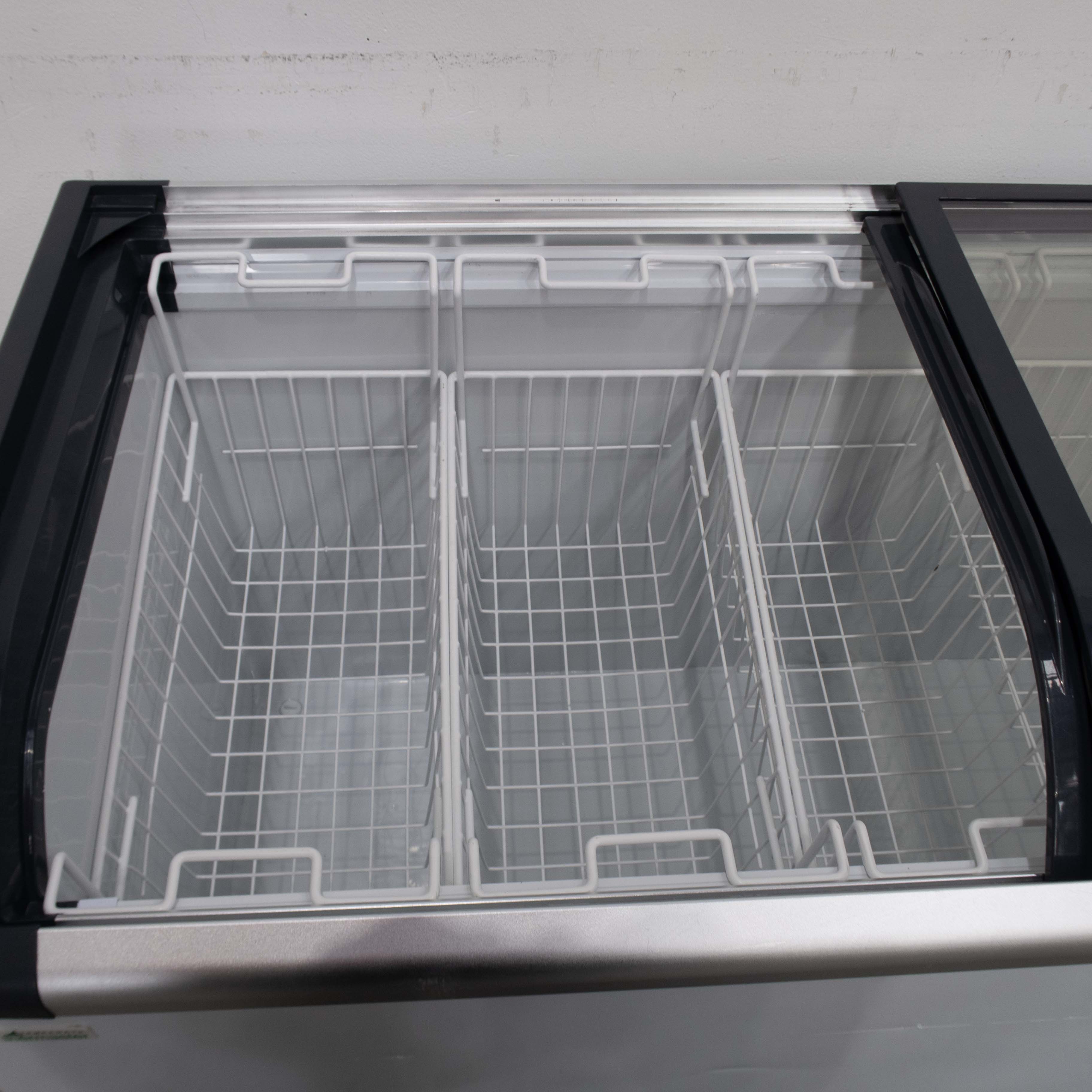 Thermaster ST445 Chest Freezer - 858072