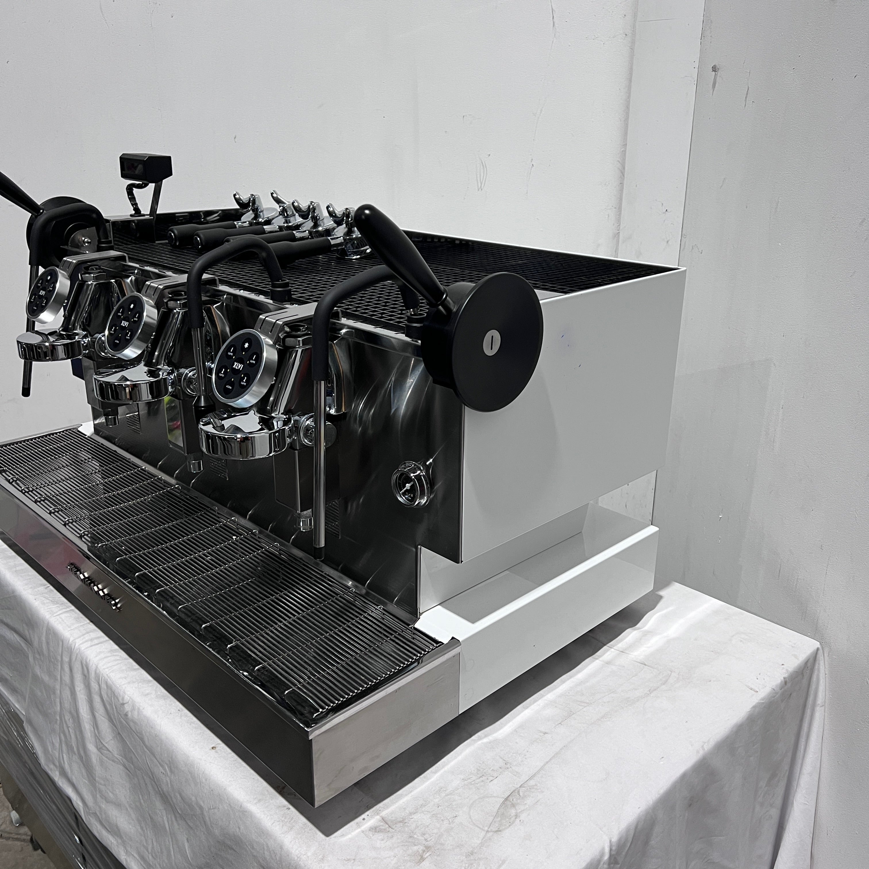 XLVI Steamhammer Electronic 3 Group Coffee Machine - 862391