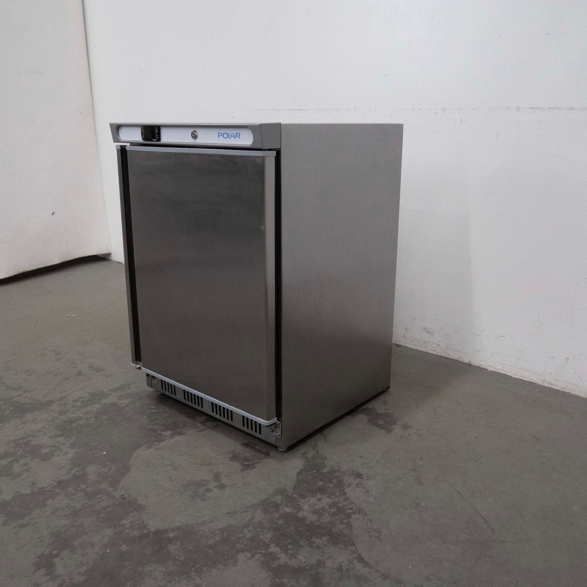 Polar CD080-A-03 Undercounter Bench Fridge - 865880