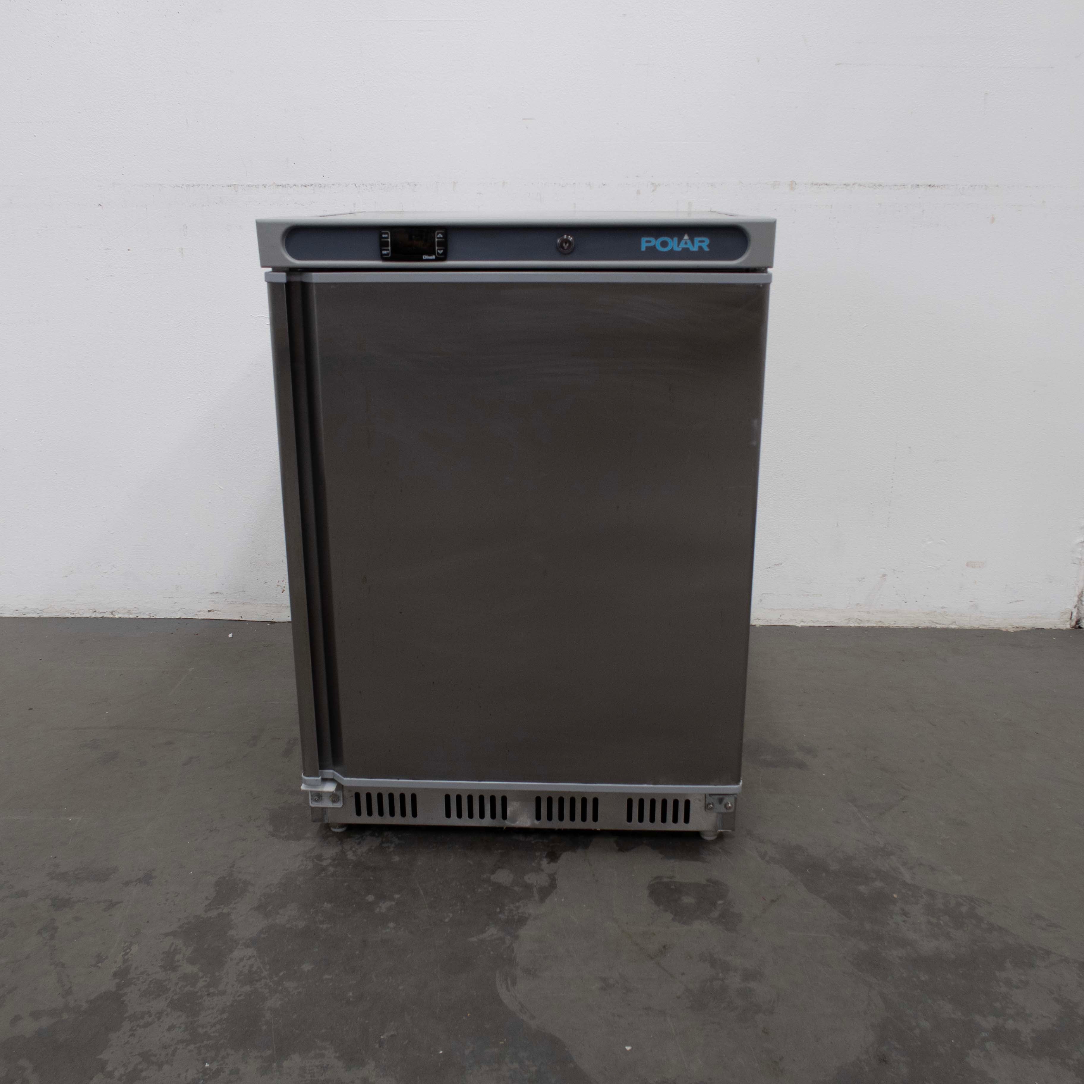 Polar CD081-A-02 Undercounter Bench Freezer - 865881