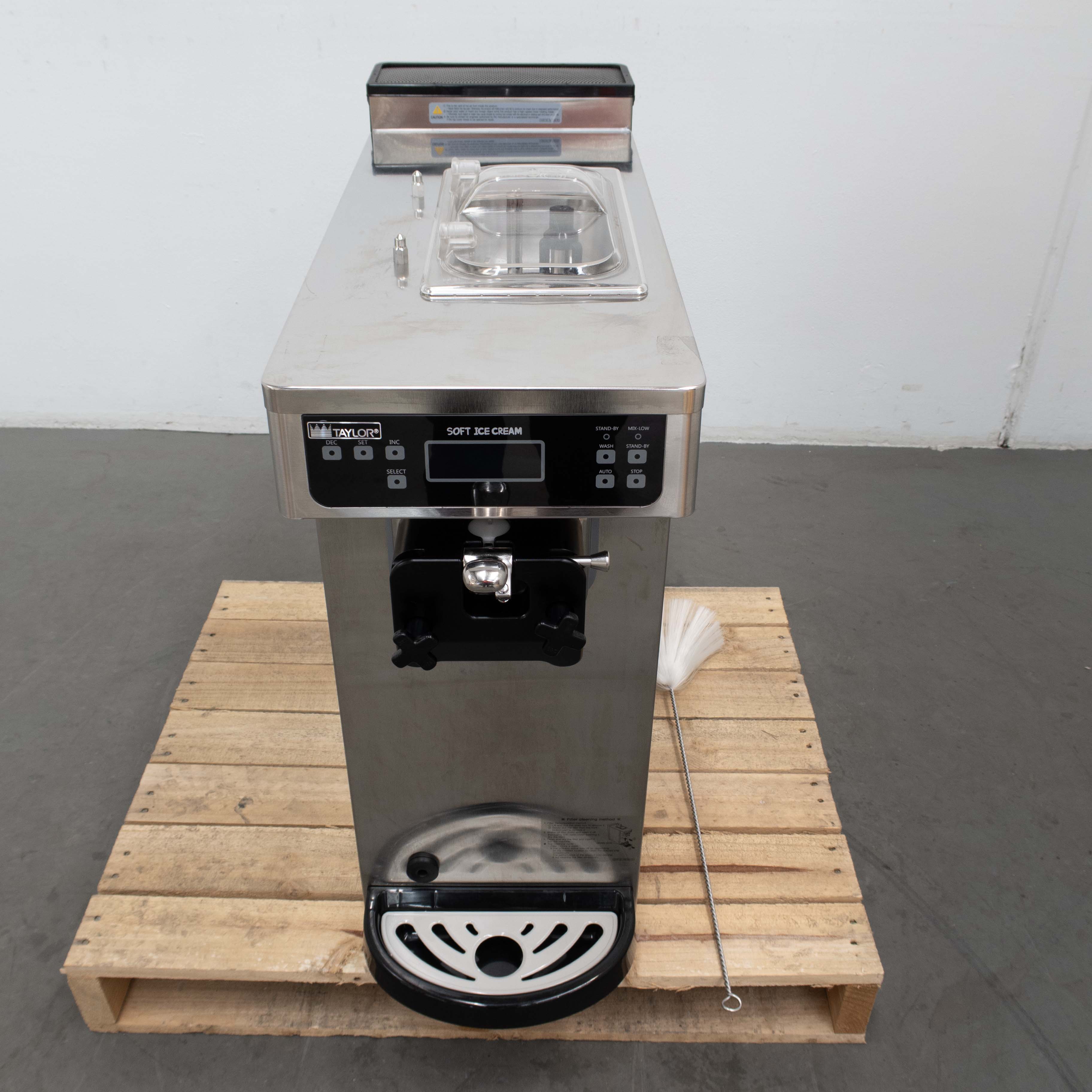 Icetro ISI-161TH Soft Serve Machine - 866270