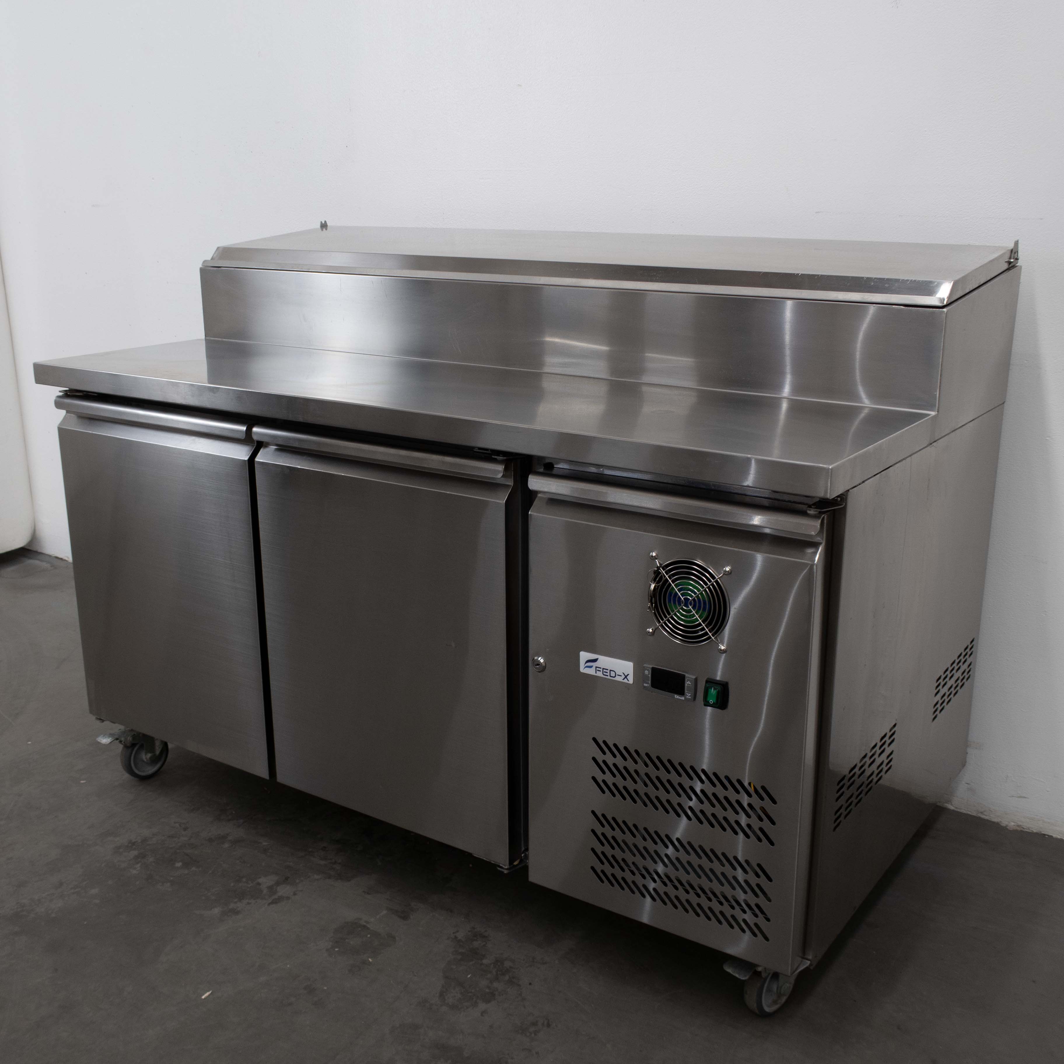 FED-X XSS8C15S2V Sandwich Prep Bench - 867682