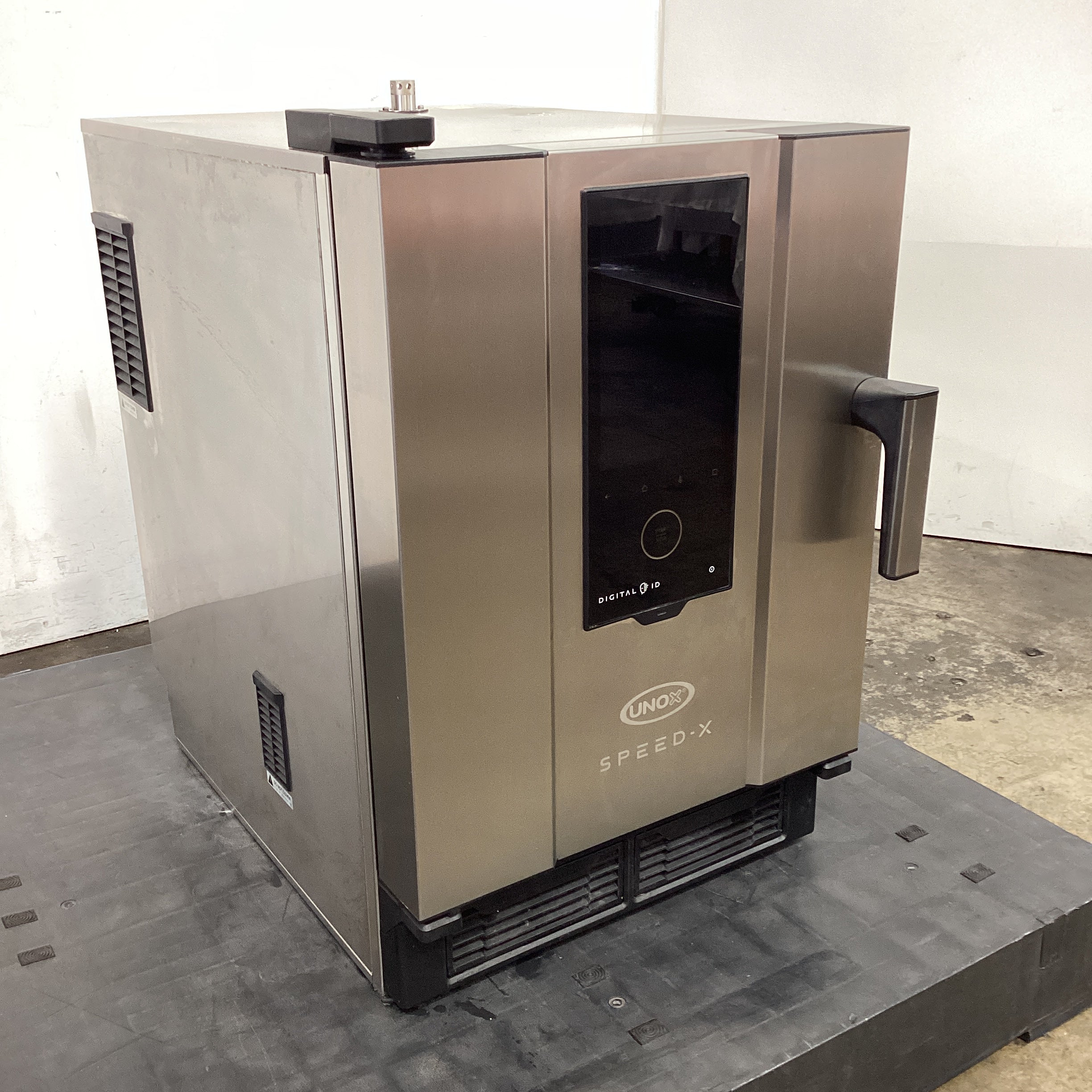 Unox XEPA-0523-EXRN-ET Speed Oven - 868841