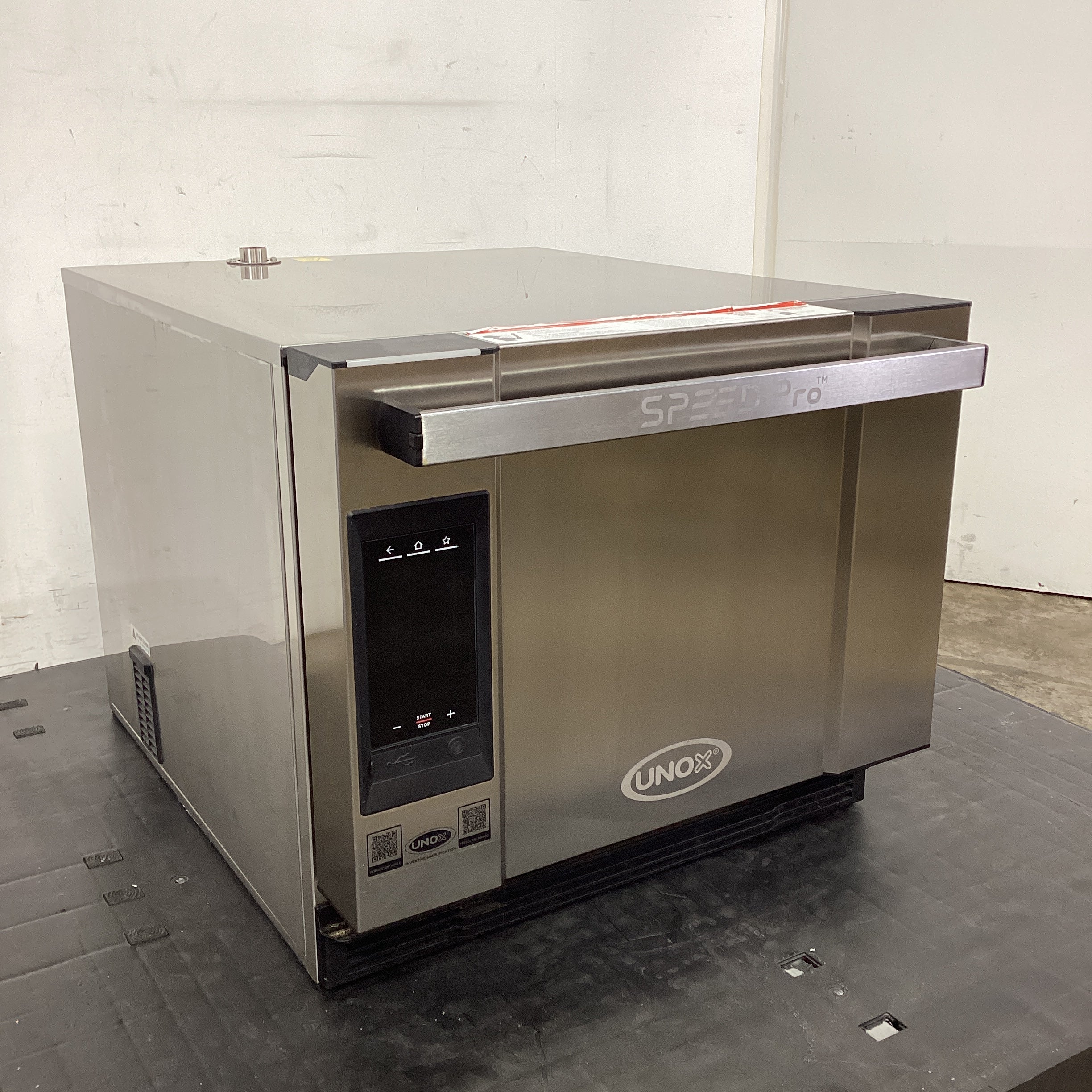 Unox XESR-03HS-EDDN Speed Oven - 874406