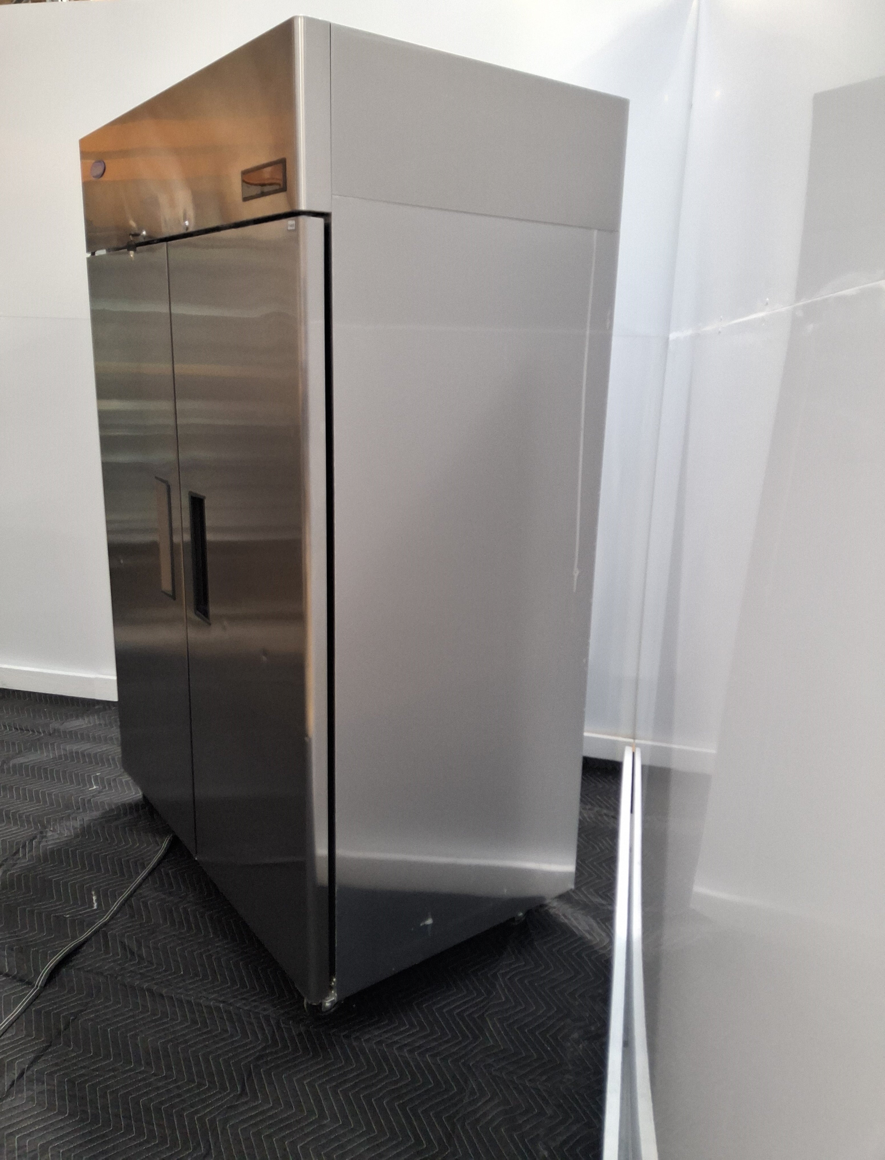 Atosa MBF8002GR Upright Freezer - 880678