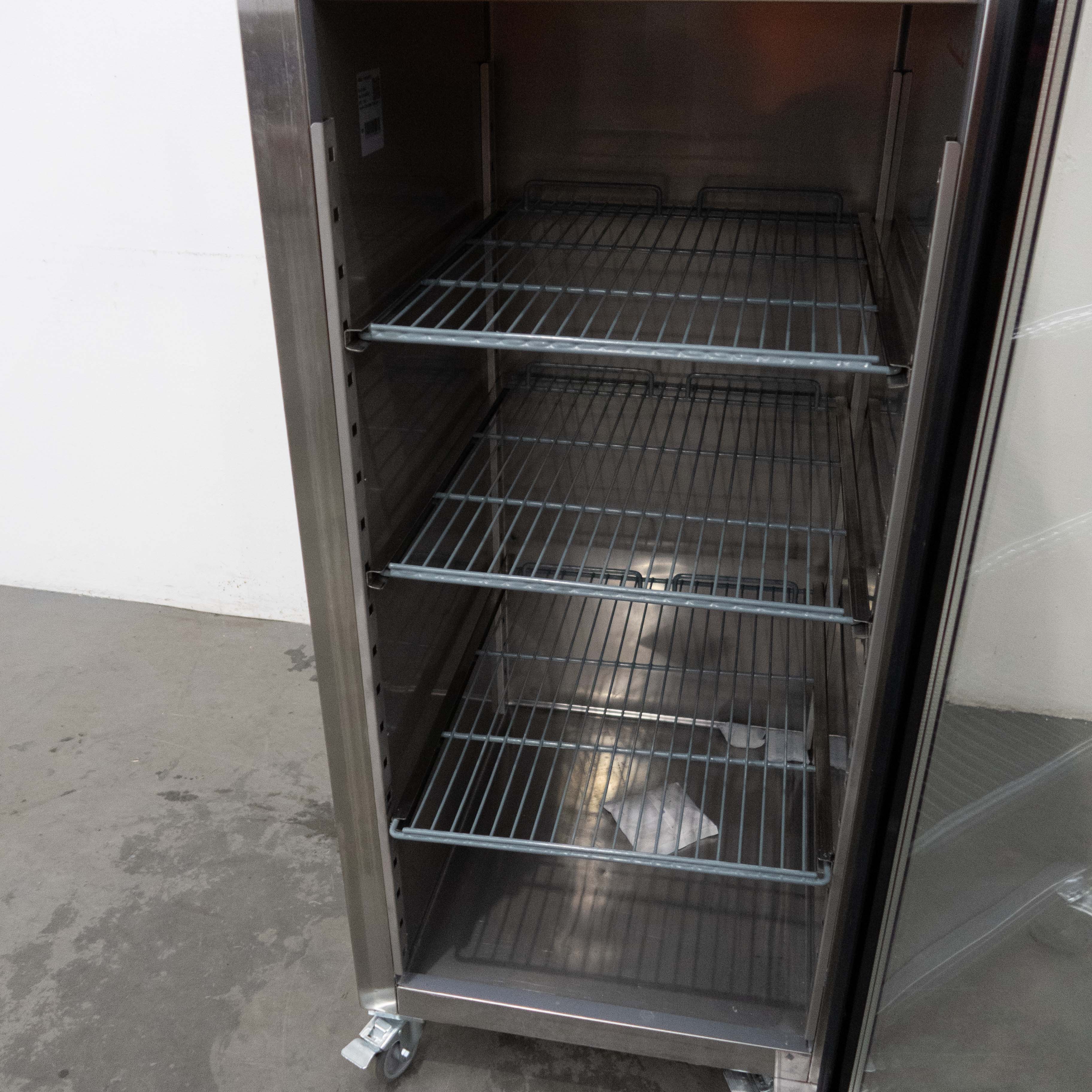 FED-X XURF600G1V Upright Freezer - 887002