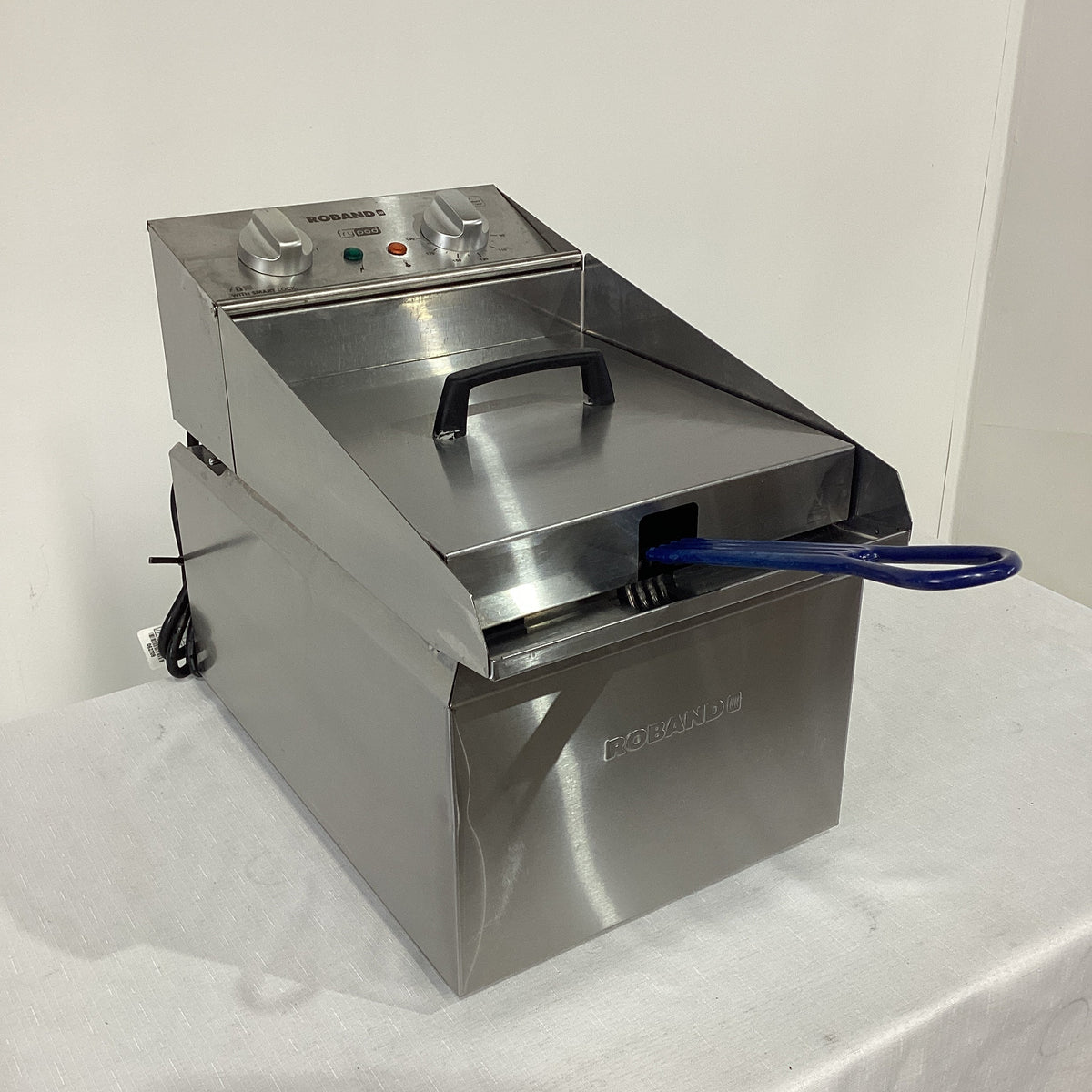 Roband FR18 Countertop Fryer - 889080