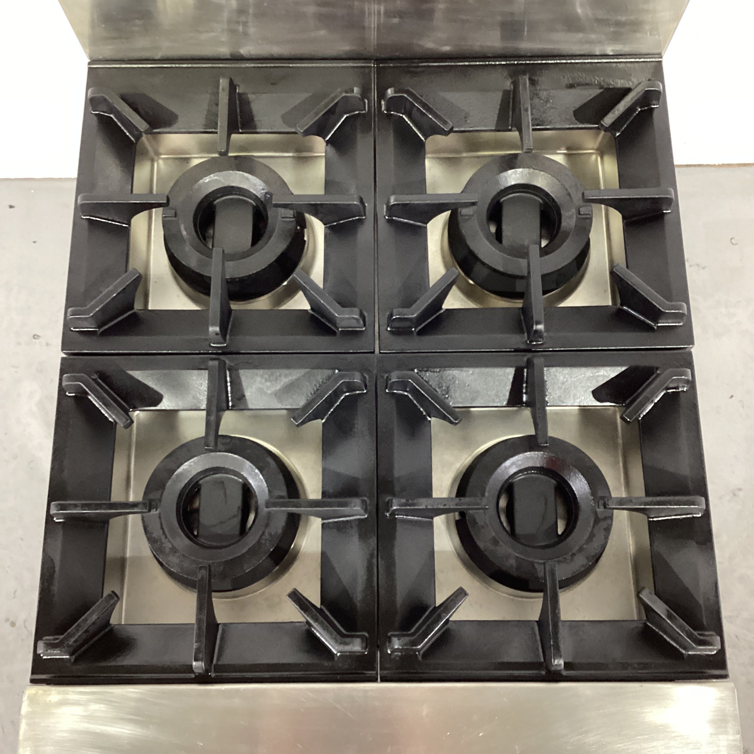 Luus CS-4B 4 Burner Cooktop - 891395