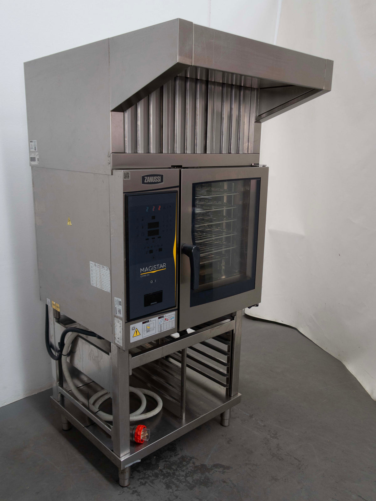 Zanussi ZCOE61B2SO 6 Tray Combi Oven with Stand + Exhaust Canopy - 892644