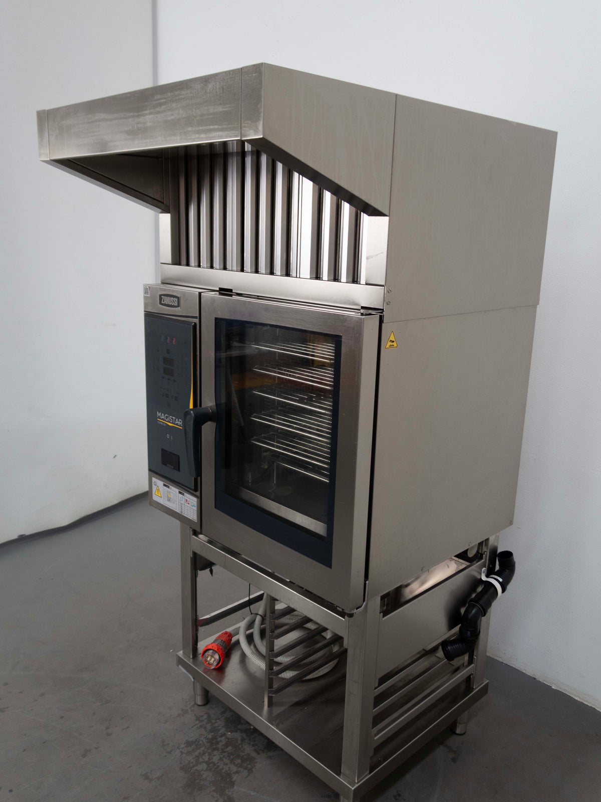 Zanussi ZCOE61B2SO 6 Tray Combi Oven with Stand + Exhaust Canopy - 892644