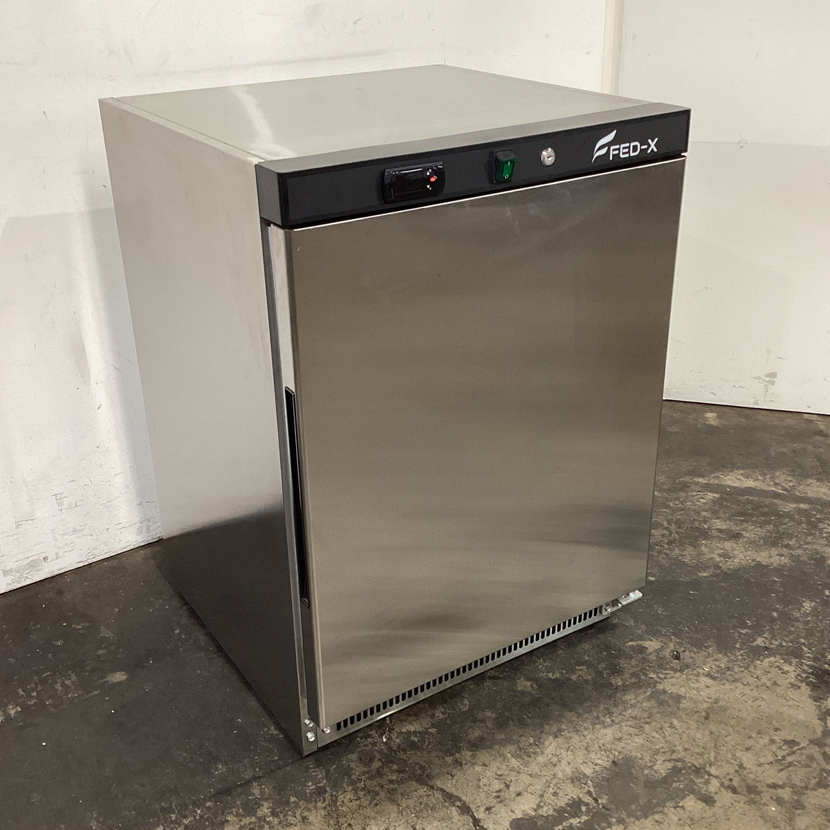 FED-X XF200SS Single Door Unberbench Bar Freezer - 898964