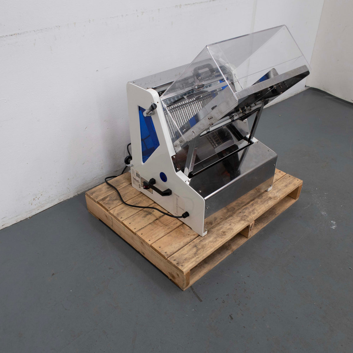 Yasaki JSL-31M Bread Slicer - 900545