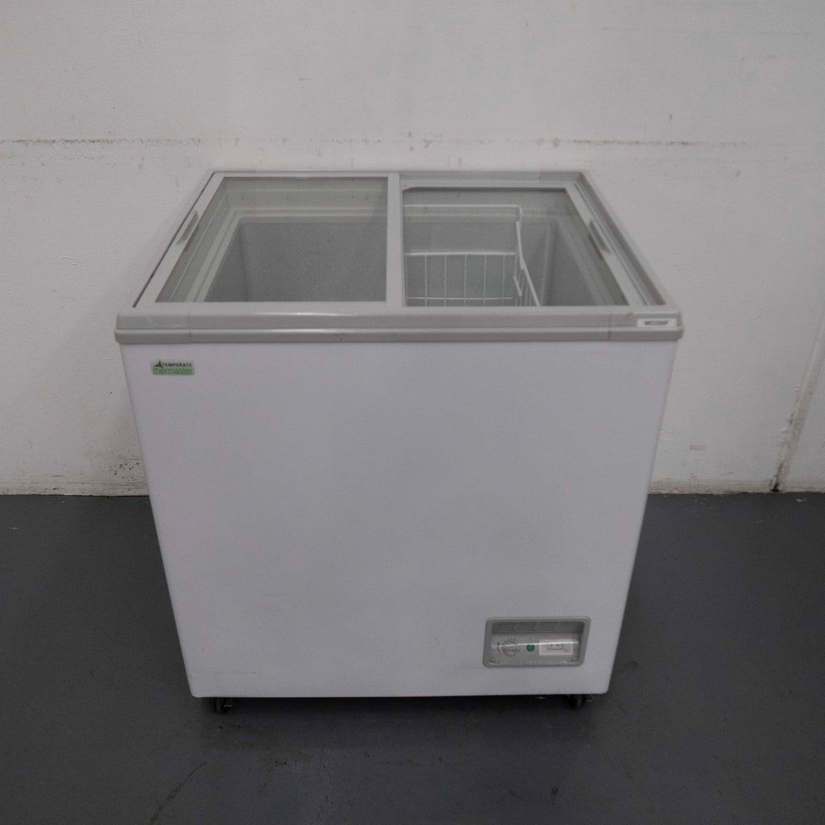 Thermaster WD-200F Chest Freezer - 902952