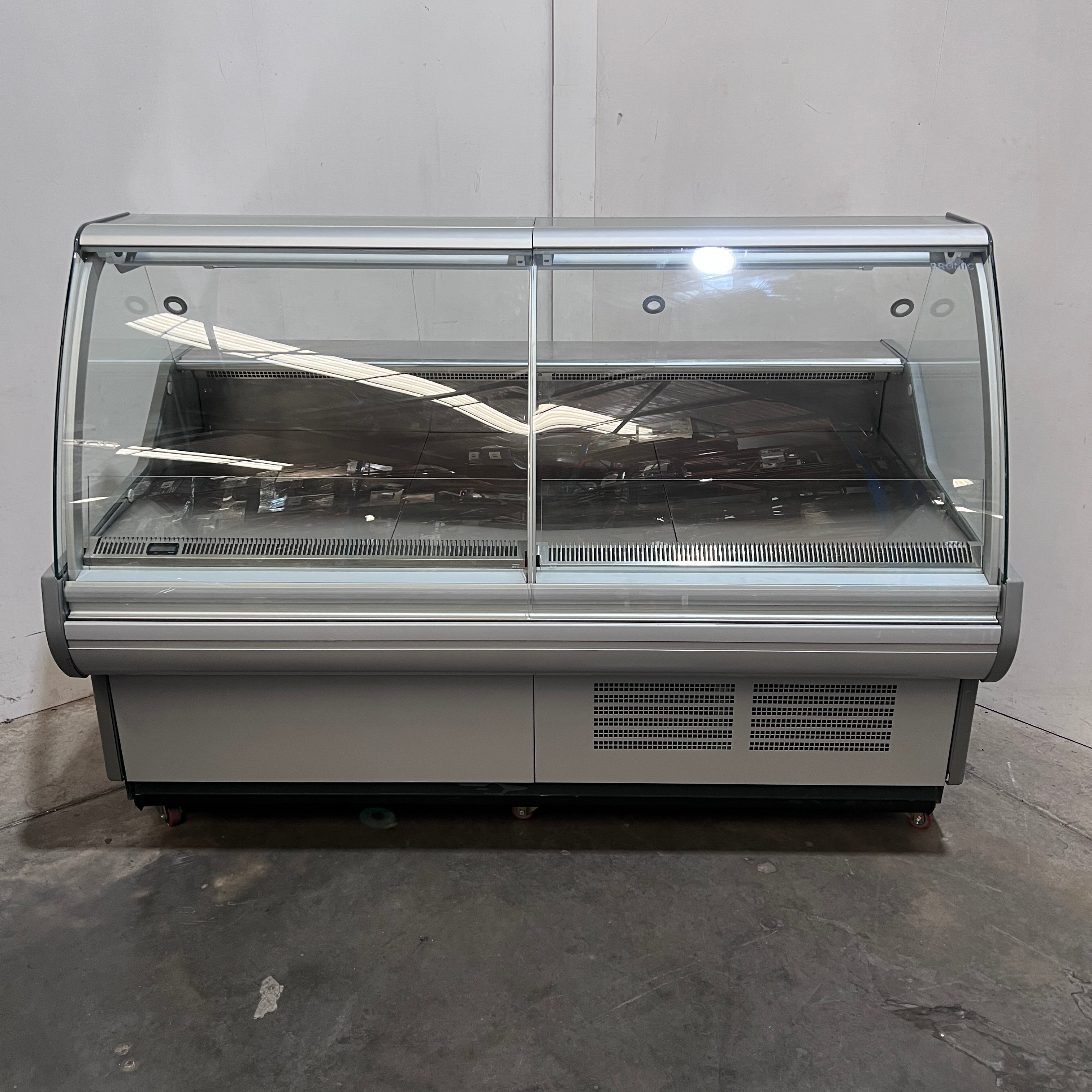 Bromic DD1875CG-NR Deli Display - 903468