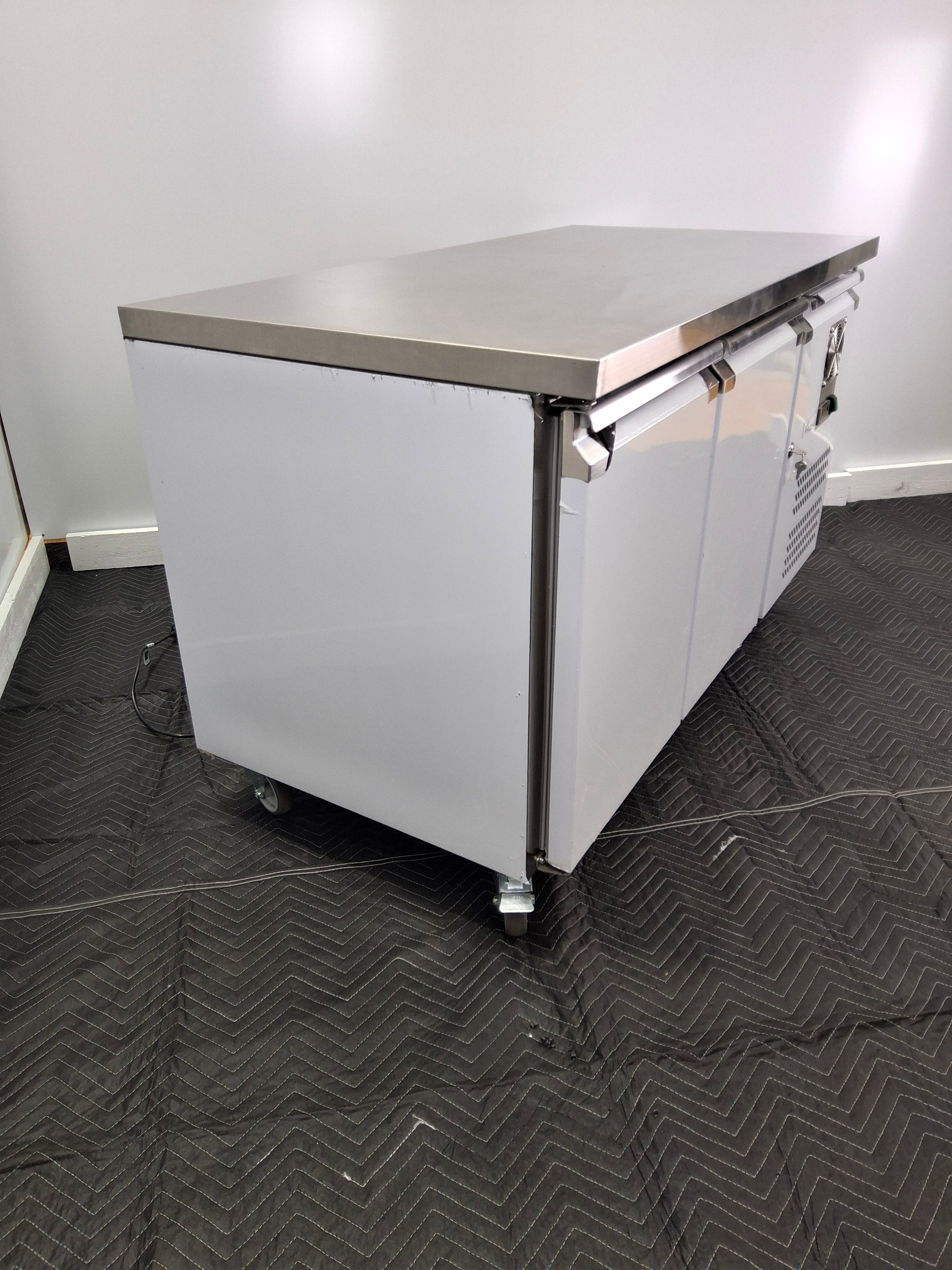 FED-X XUB7F13S2V Undercounter Freezer - 907291