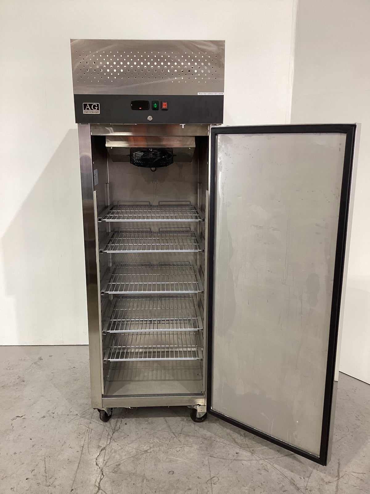 AG Equipment GNX400BT Freezer - 907393