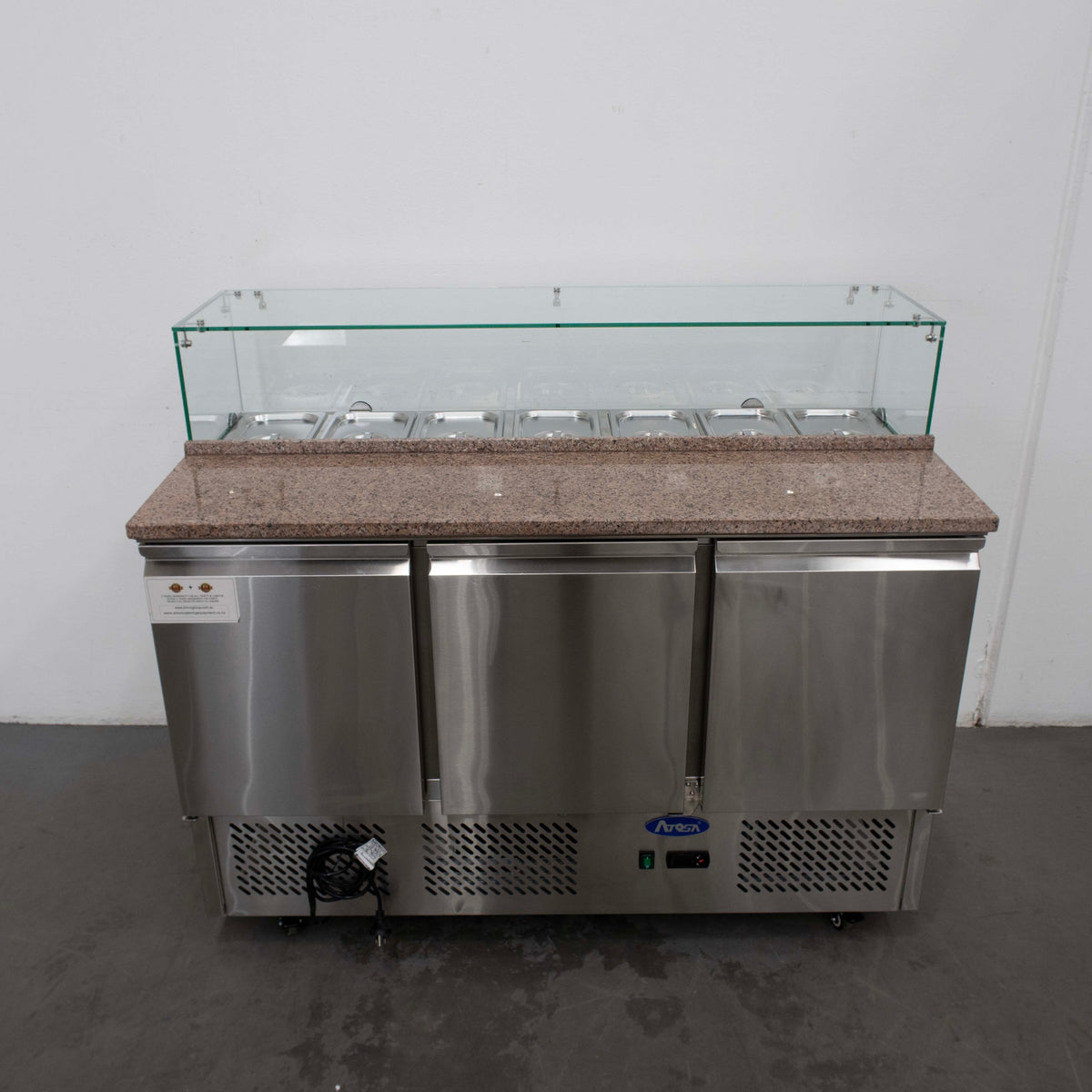 Atosa ESL3864GR Sandwich Prep Bench - 910170