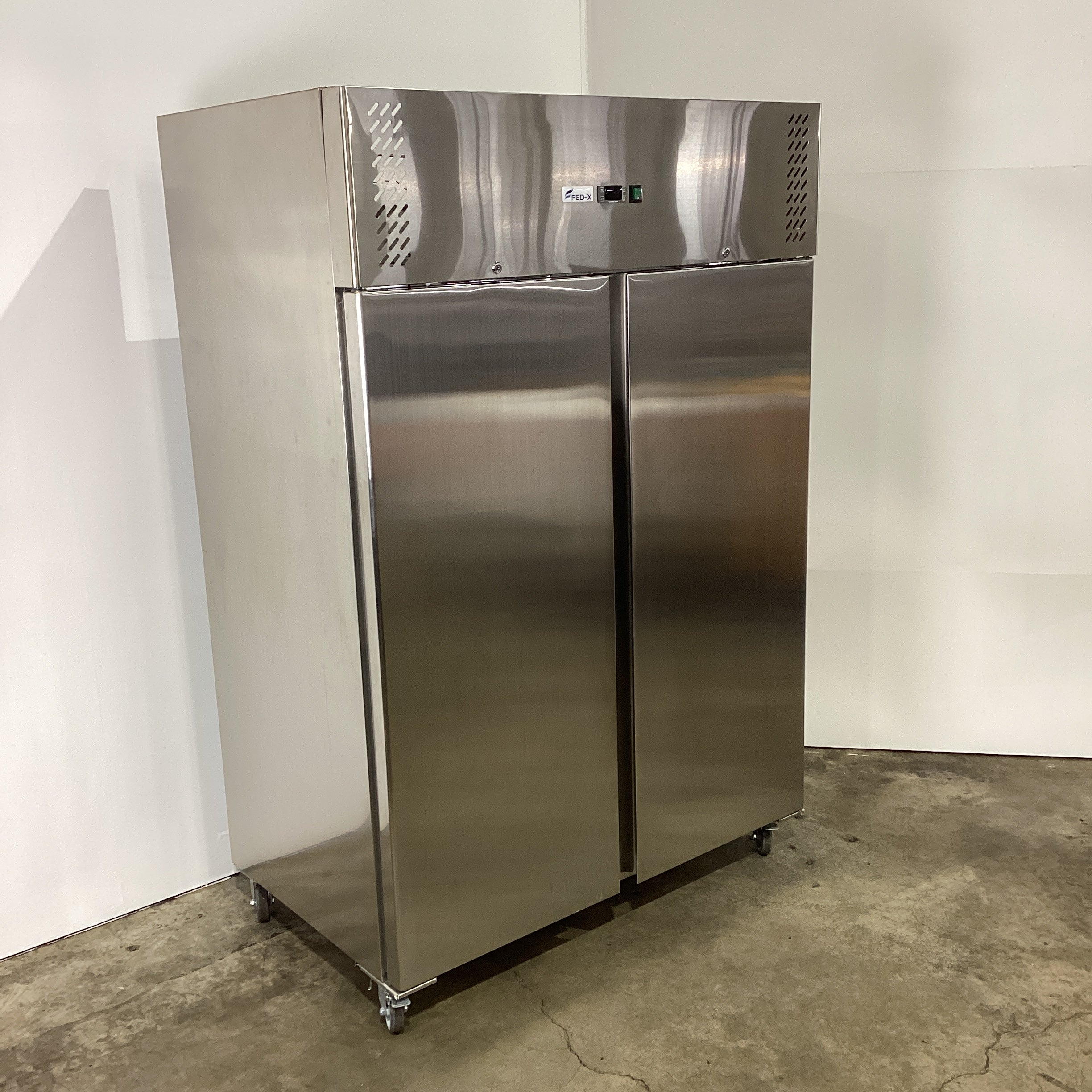 FED-X XURC1200SFV Upright Fridge - 915162