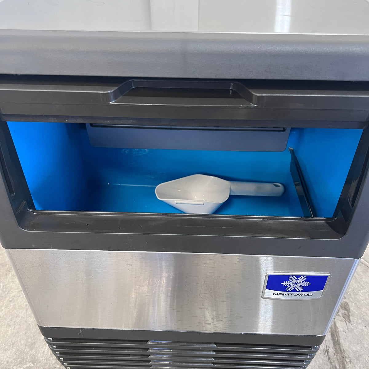Manitowoc UGP0030A-251Z Undercounter Ice Machine - 919554