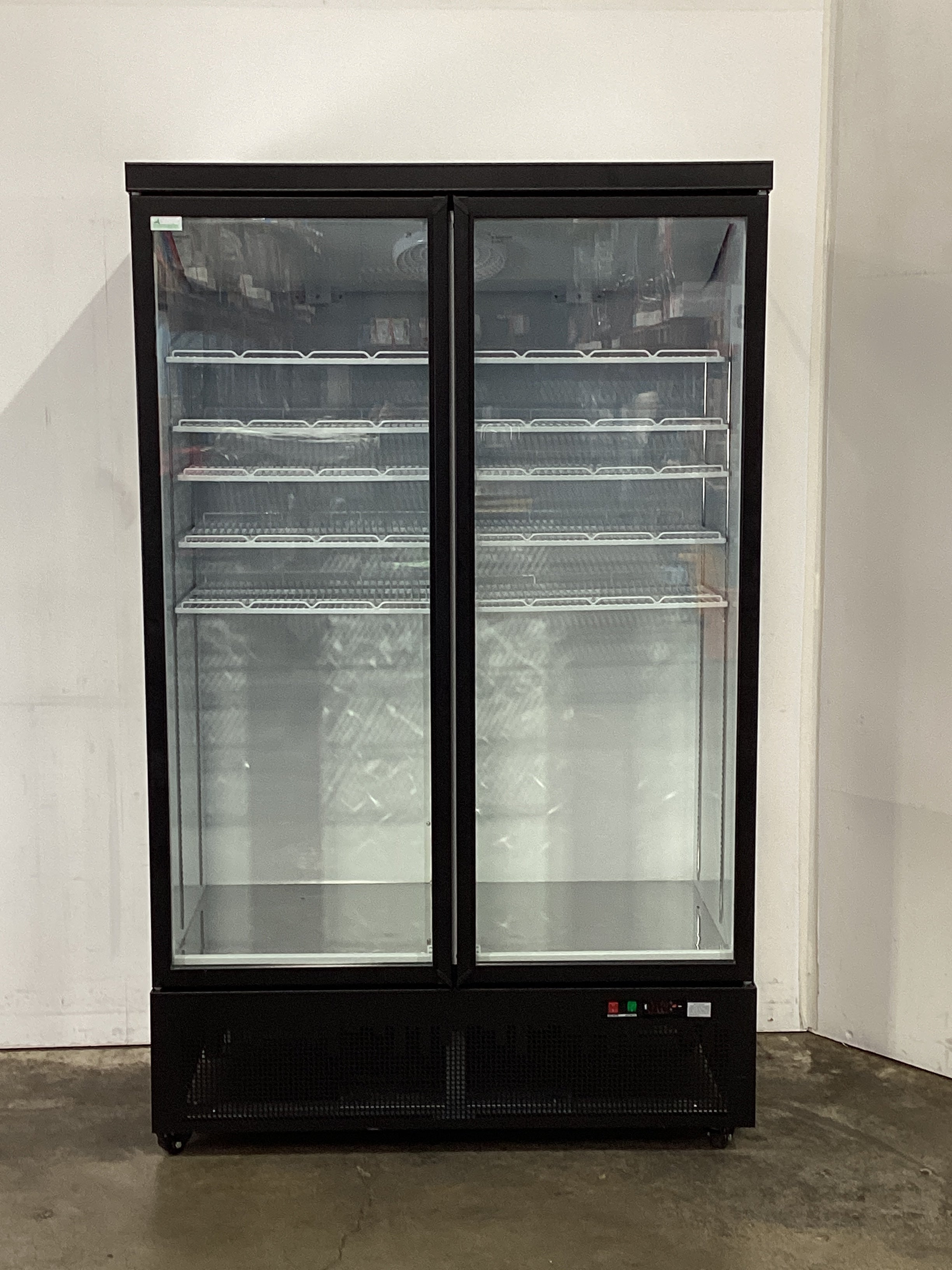 Thermaster LG-1000BGBM Upright Fridge - 927637