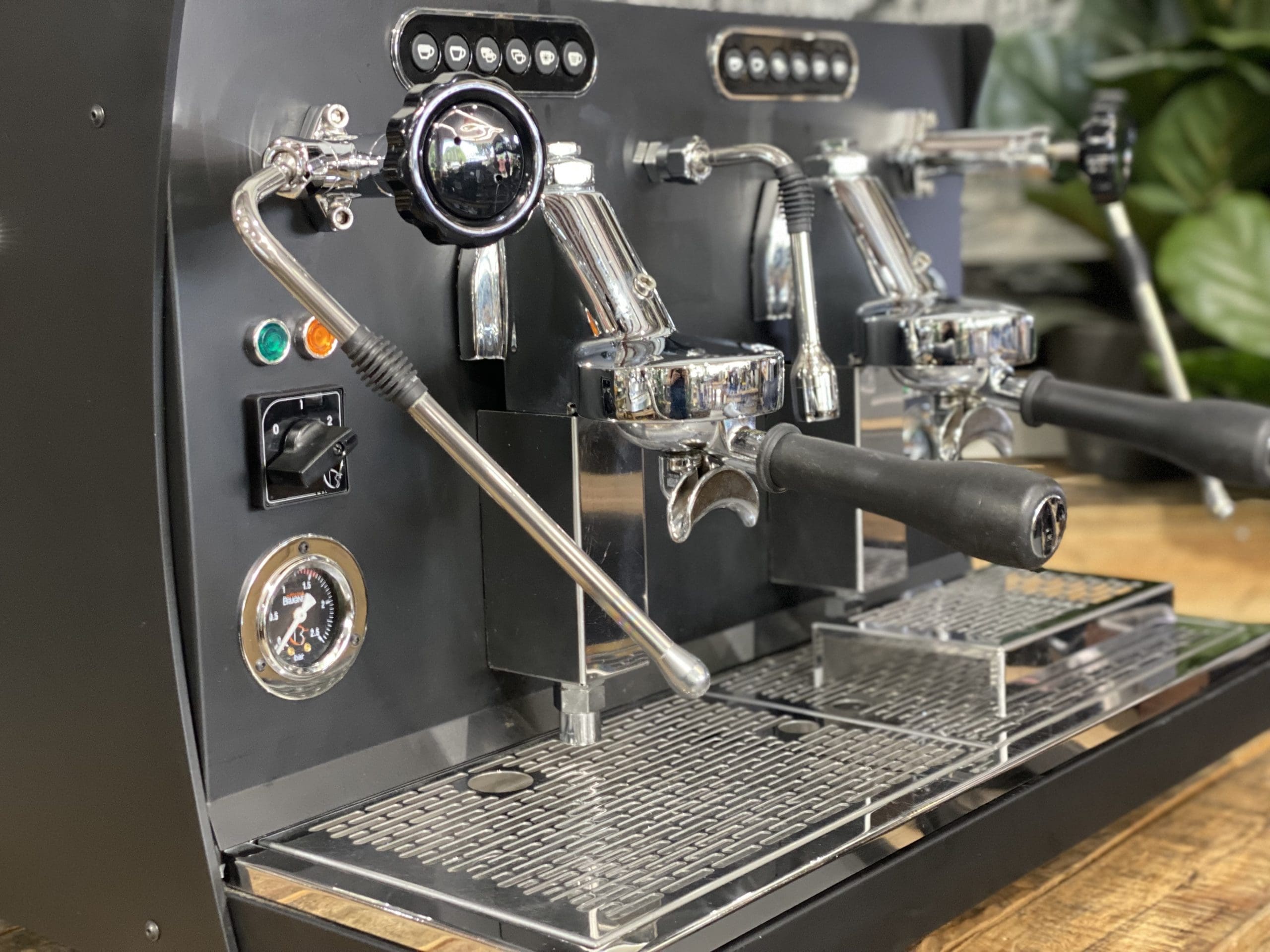 Brugnetti Giulia Manufactum 2 Group Black Espresso Coffee Machine - 31961