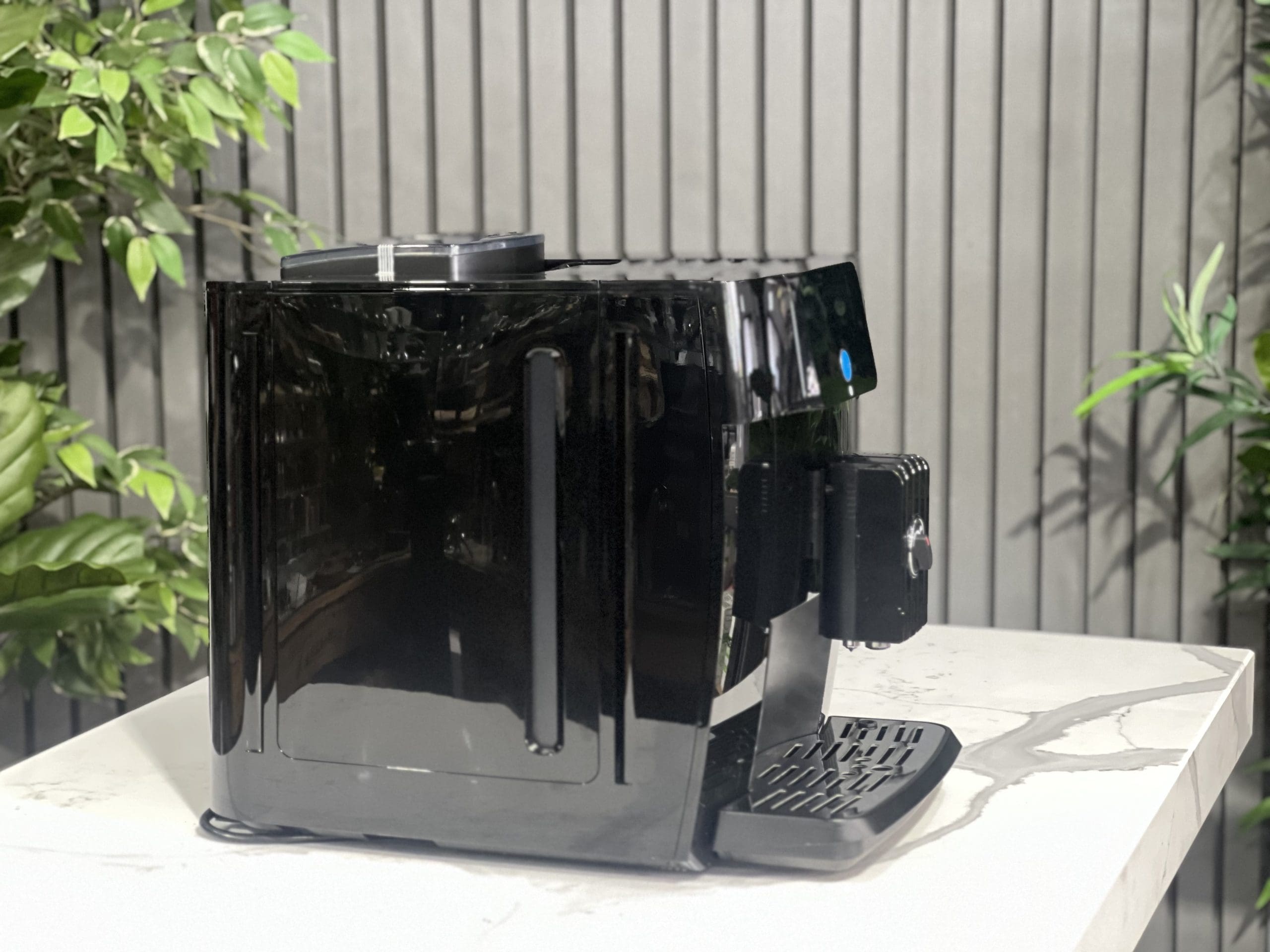 Carimali CA250 - Fully Automatic Coffee Machine - Black