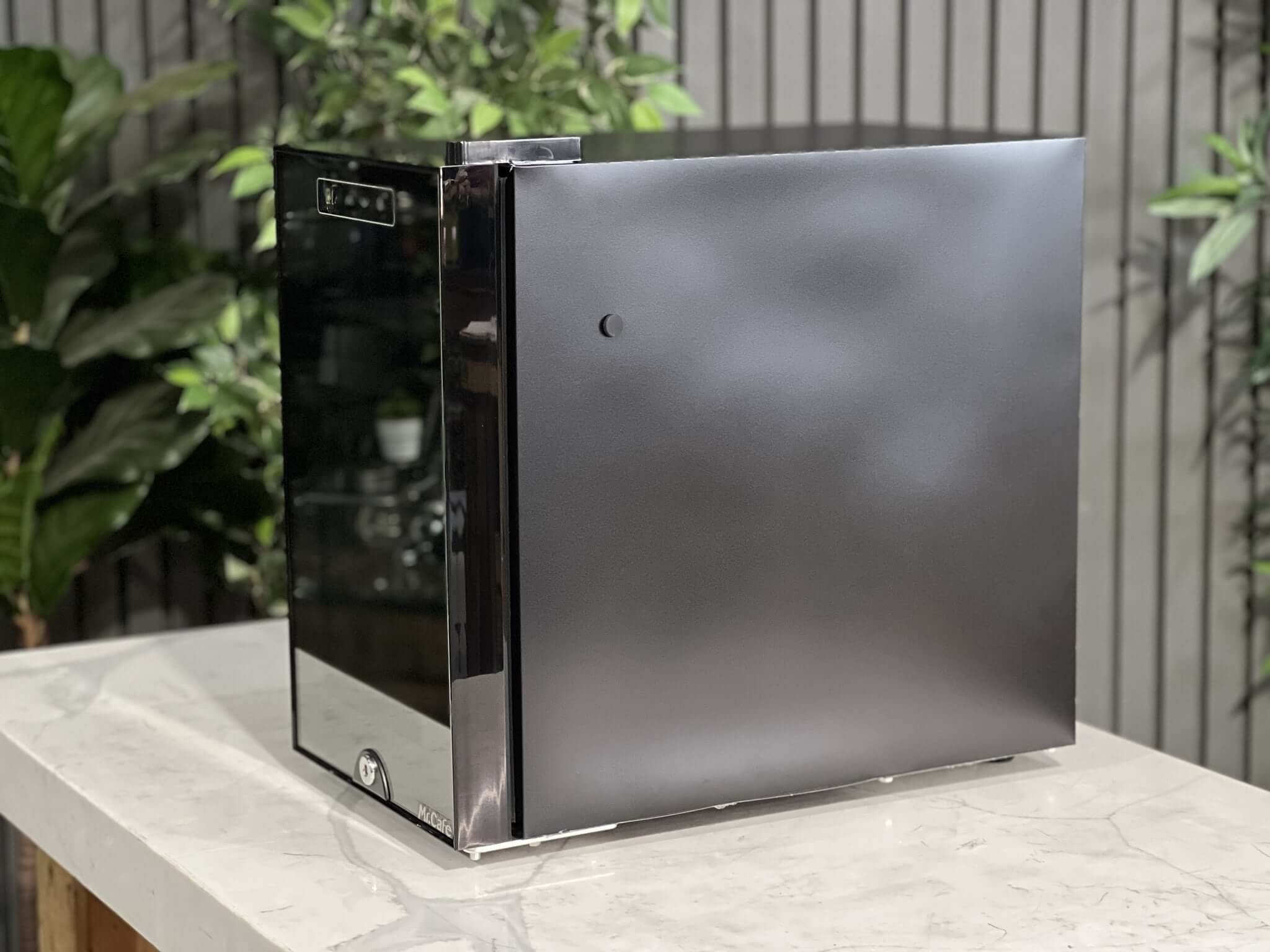 Dr Coffee Sc08 Milk Fridge Brand - Black