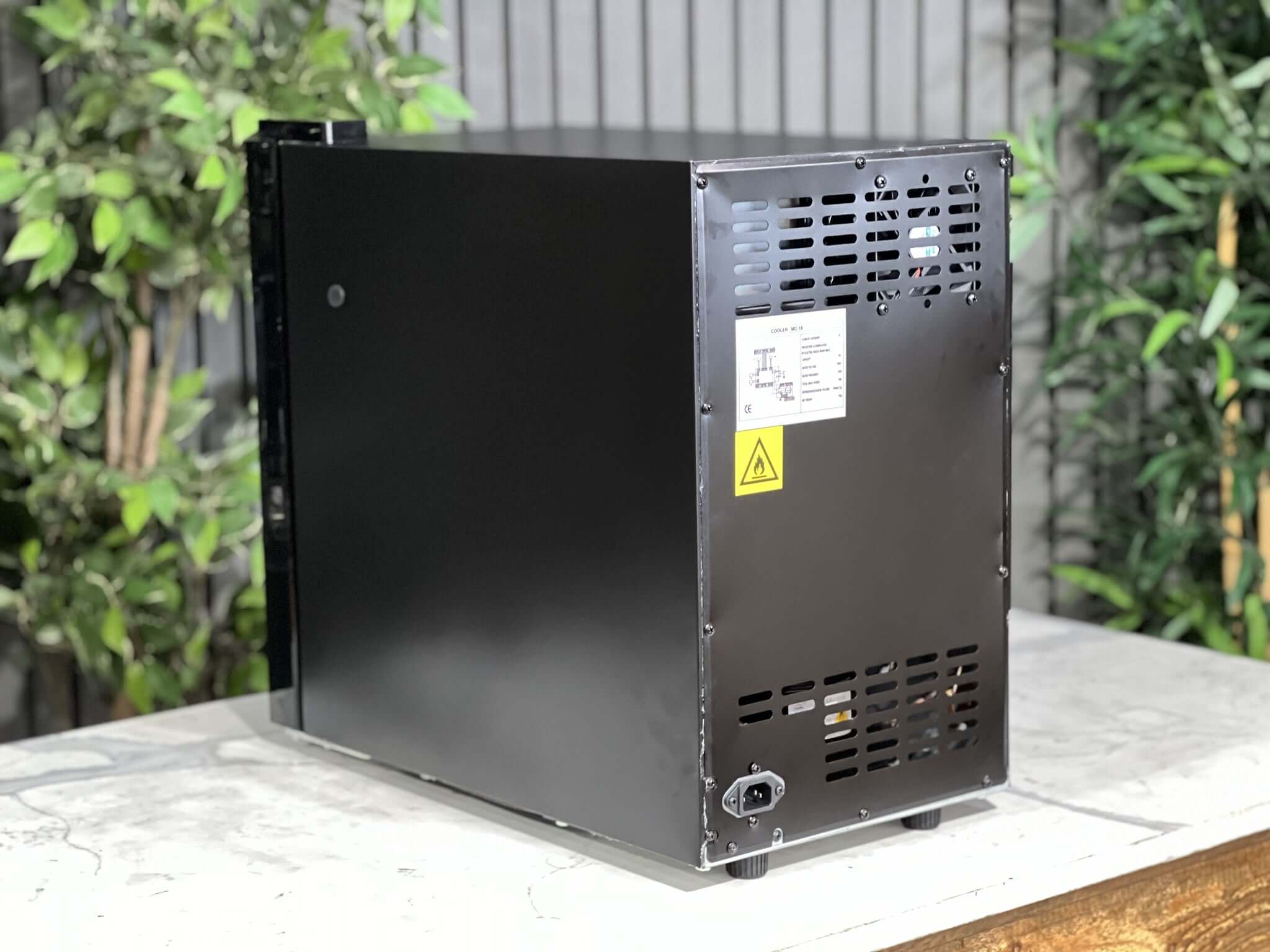 Dr Coffee Sc08 Milk Fridge Brand - Black