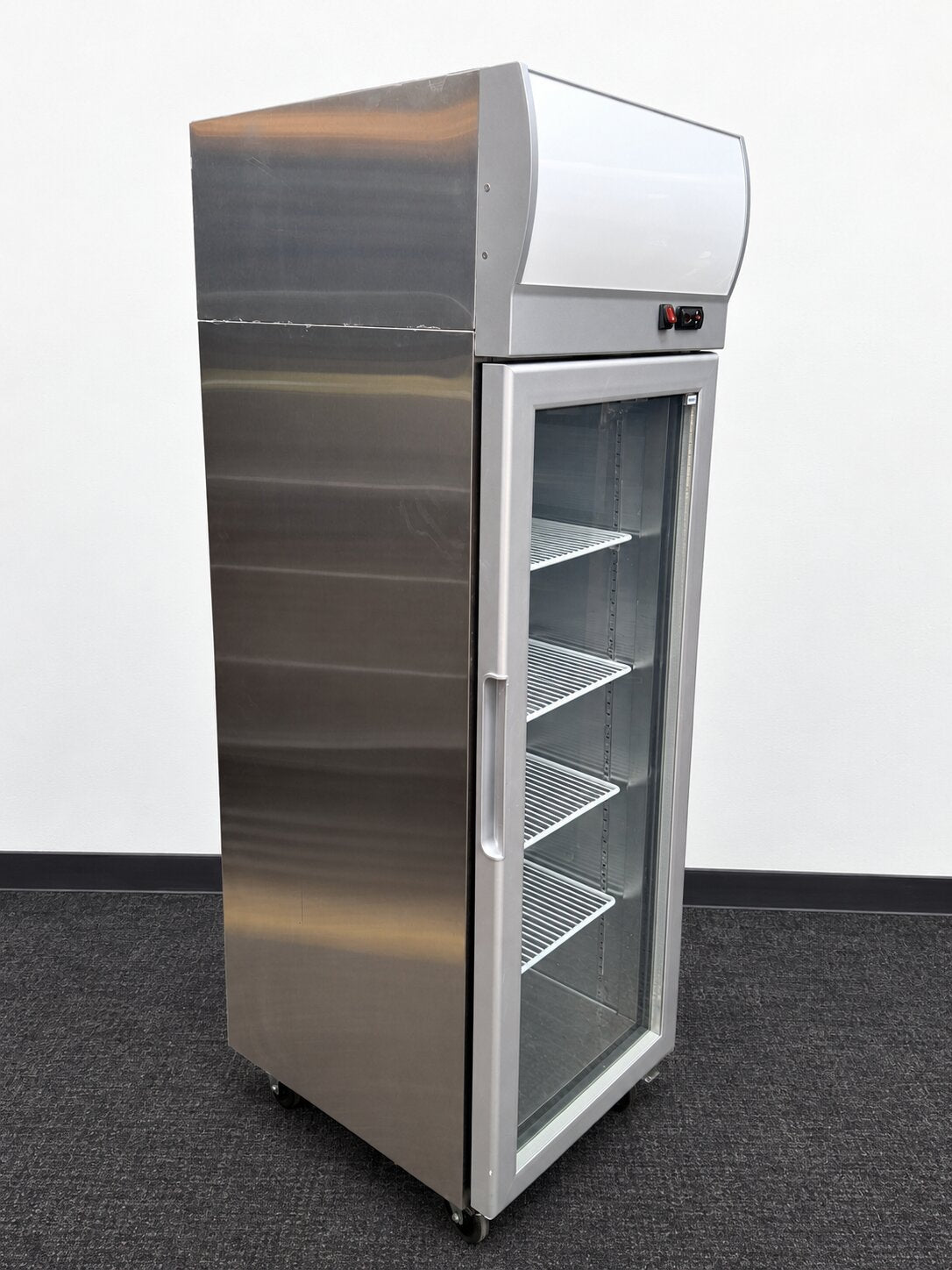 Atosa YCF9401 Upright Fridge - 927326