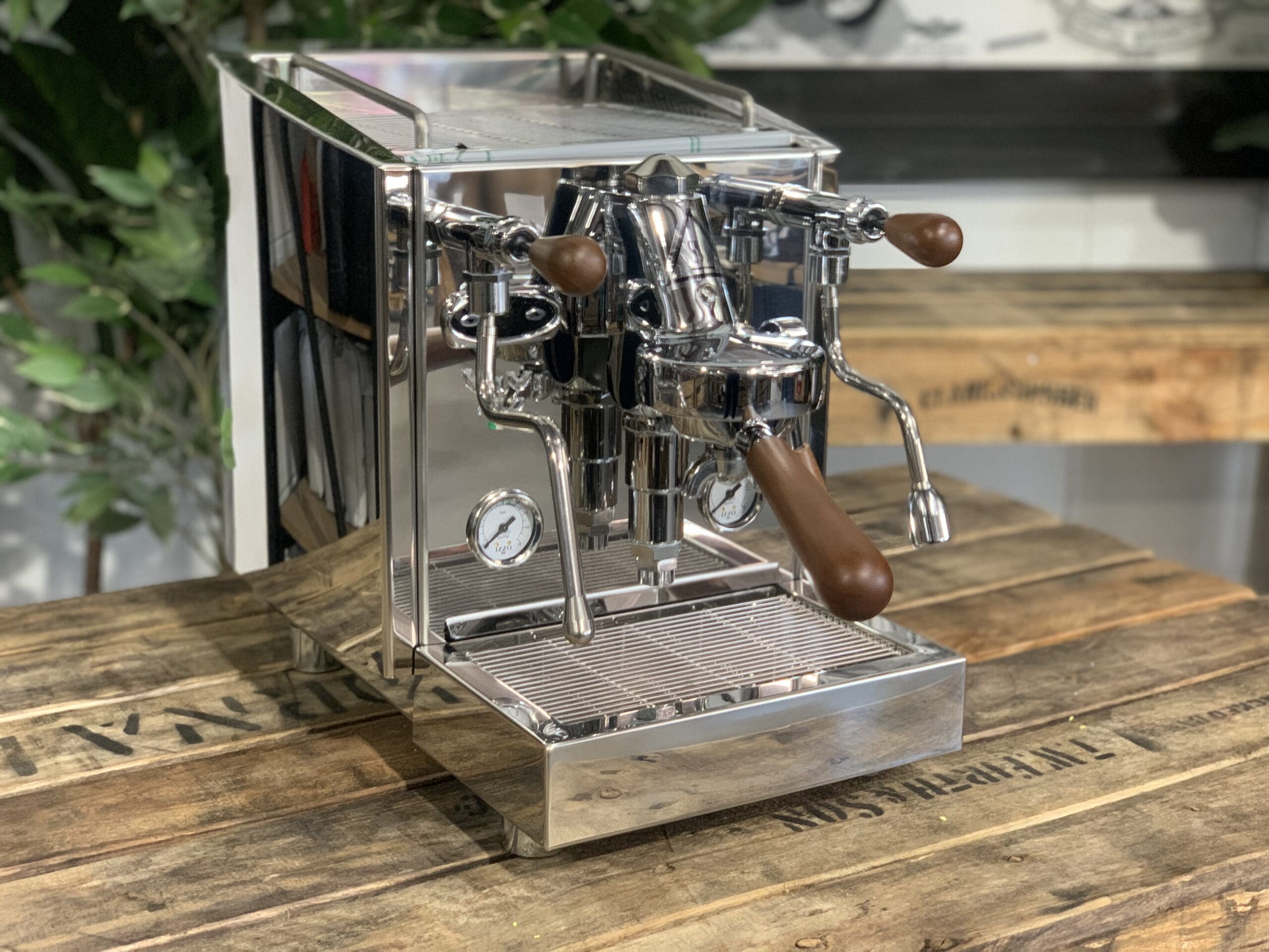 Izzo Vivi PID Flick Taps Stainless With Kit - 1 Group Commercial Espresso Machine - Timber