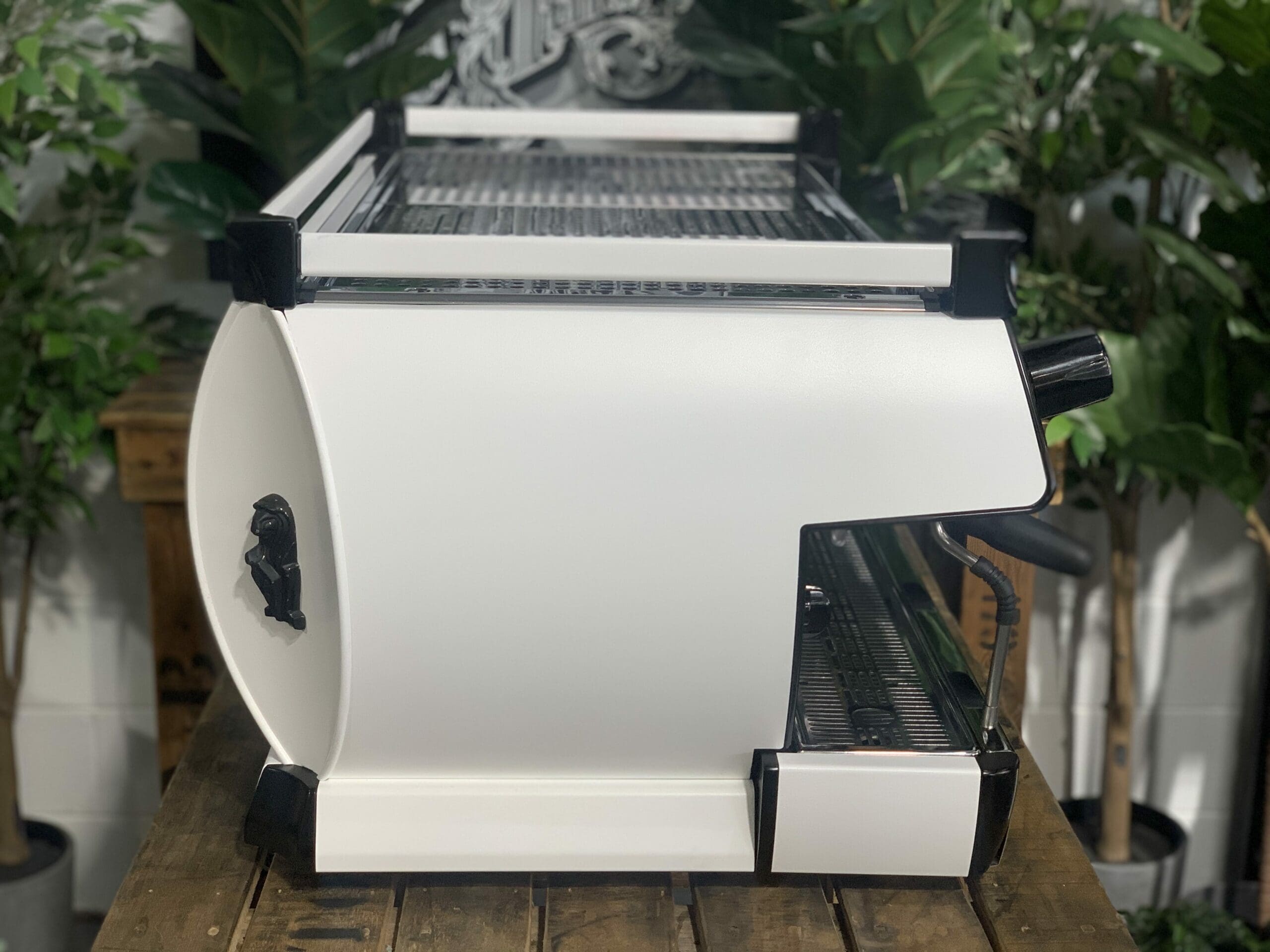 La Marzocco GB5 3 Group White Black - 704