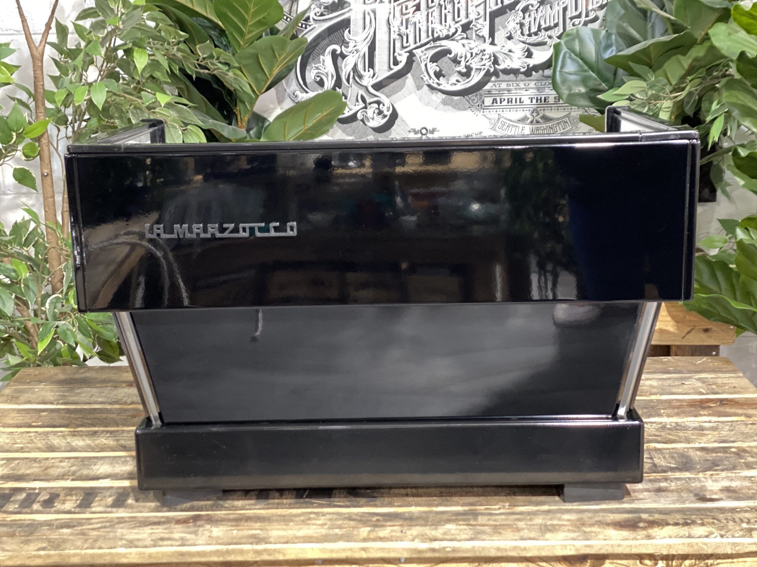 La Marzocco Linea Classic - 2 Group Commercial Espresso Machine - Black