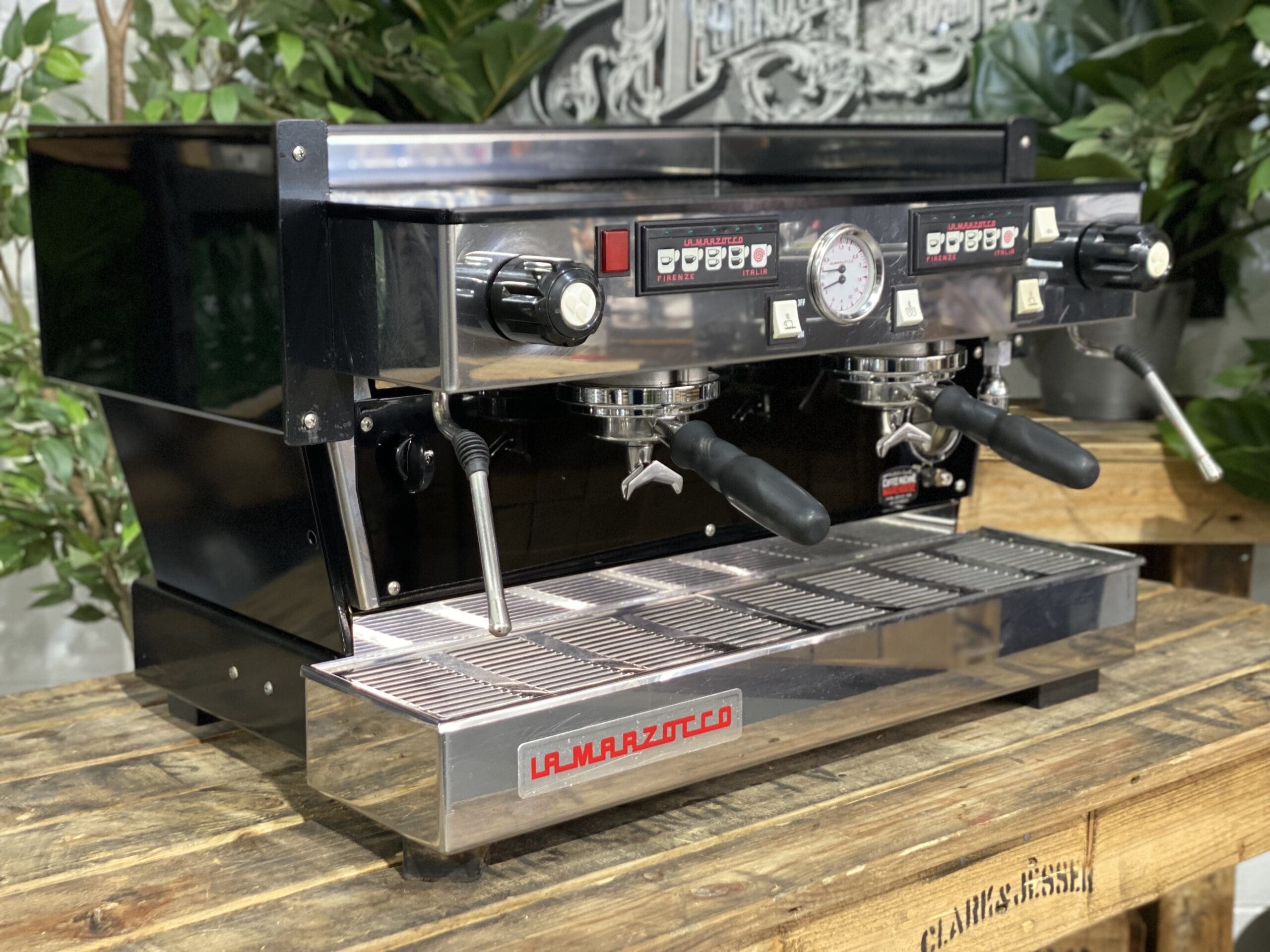 La Marzocco Linea Classic - 2 Group Commercial Espresso Machine - Black