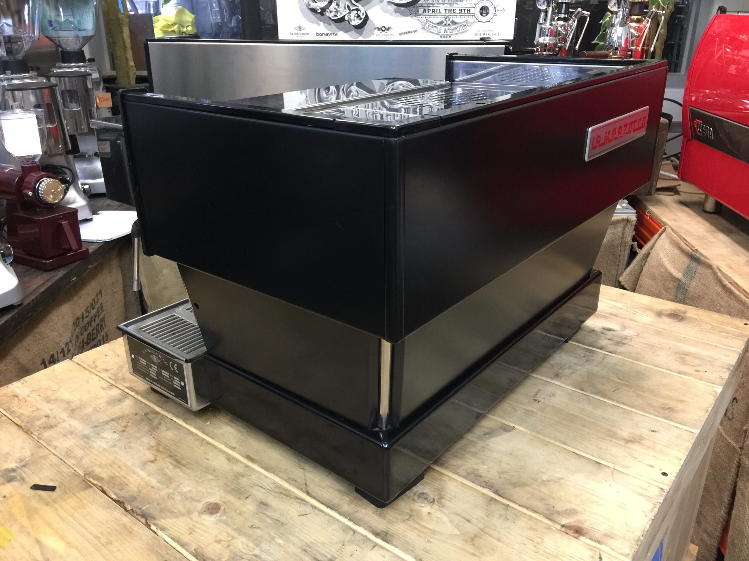 La Marzocco Linea Classic Matte Black with Black & Handles - 2 Group Commercial Espresso Machine - Bronze
