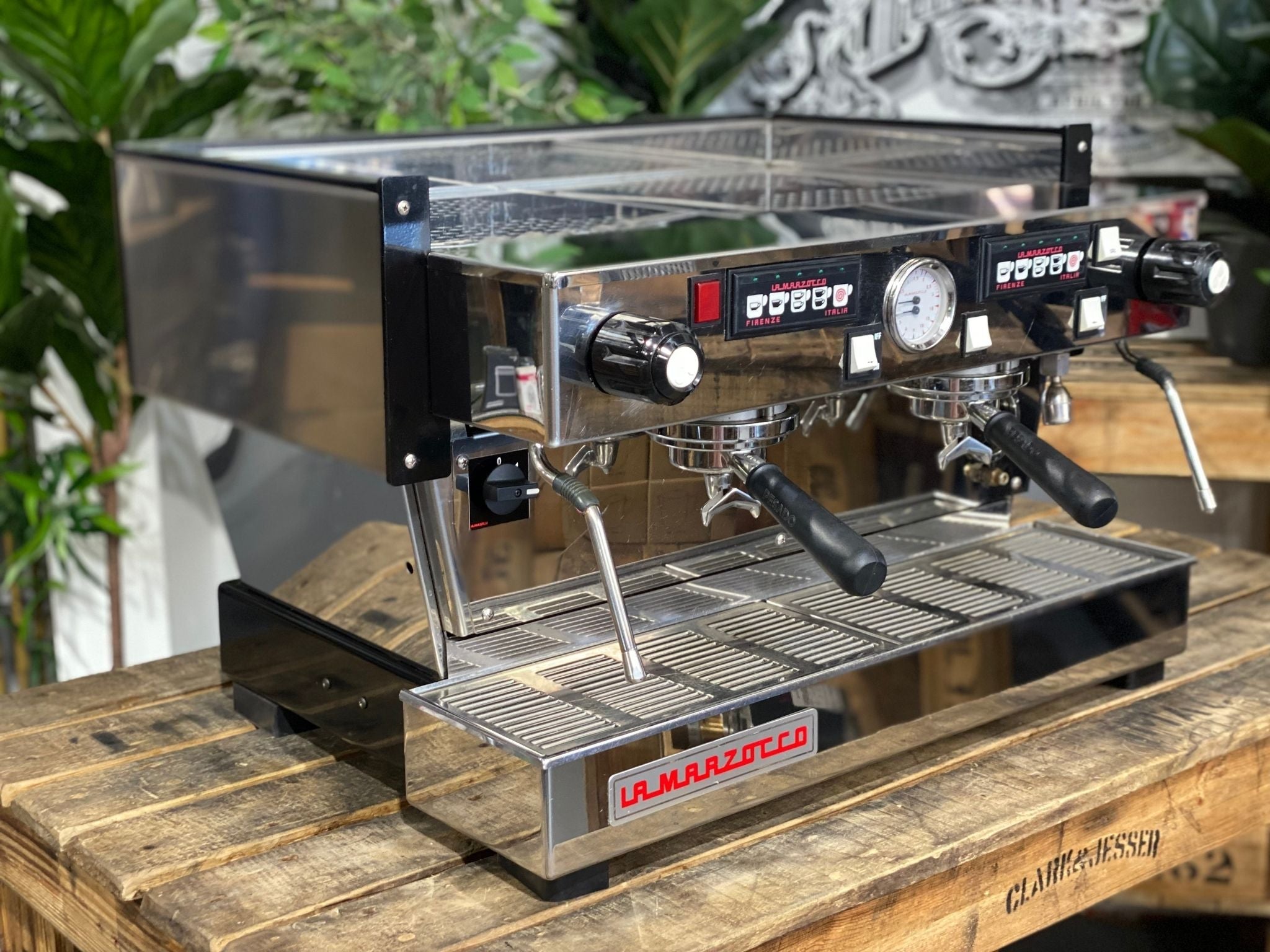 La Marzocco Linea Classic - 2 Group Commercial Espresso Machine - Stainless
