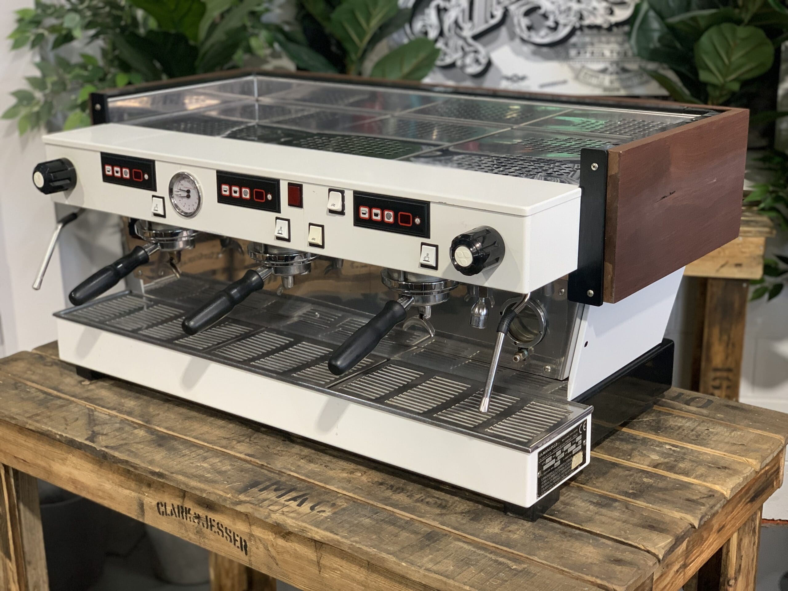 La Marzocco Linea Classic Chrono Touch Pads Wood - 3 Group Commercial Espresso Machine - White