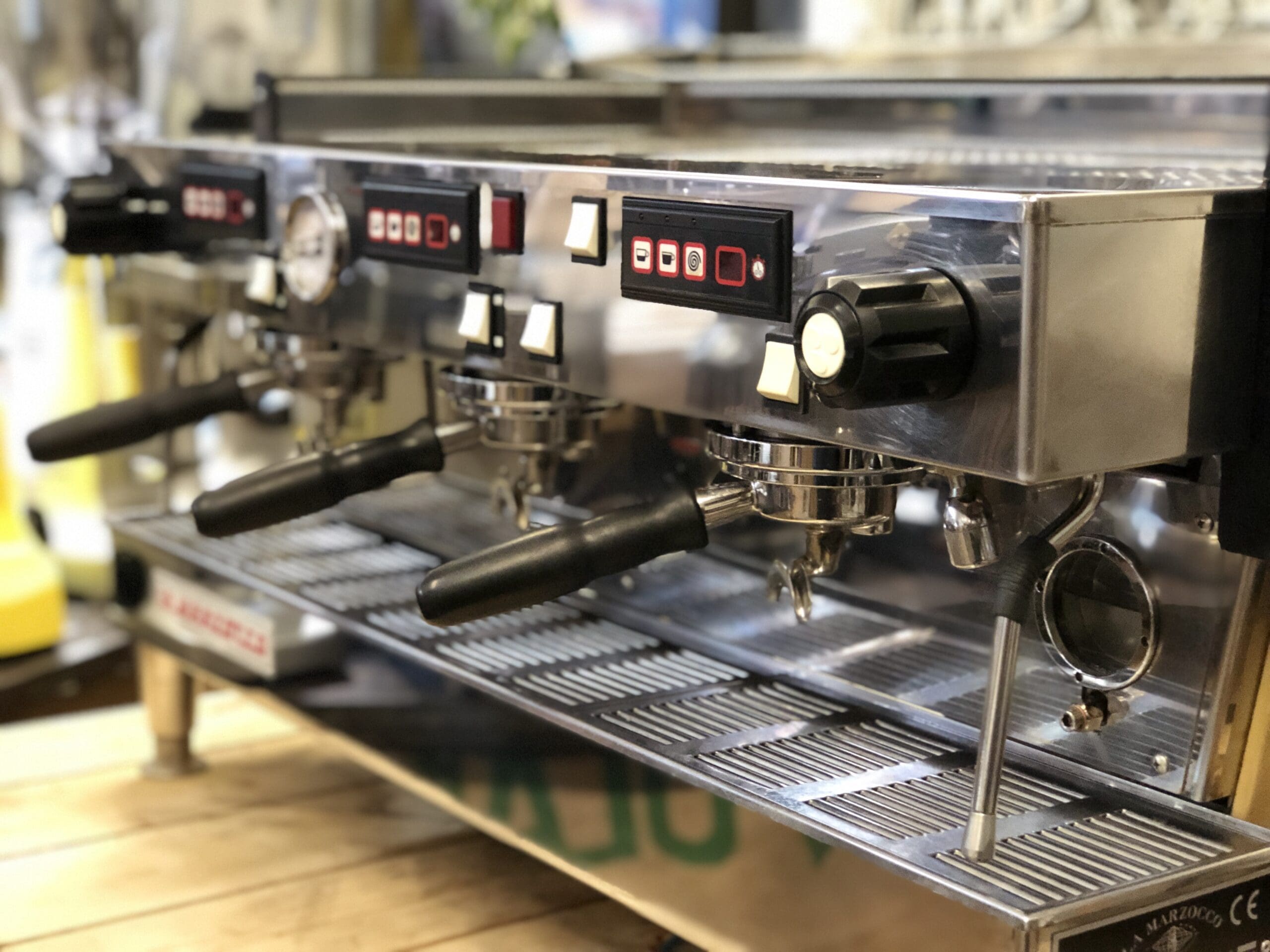 La Marzocco Linea Classic Golden - 3 Group Commercial Espresso Machine - Brown