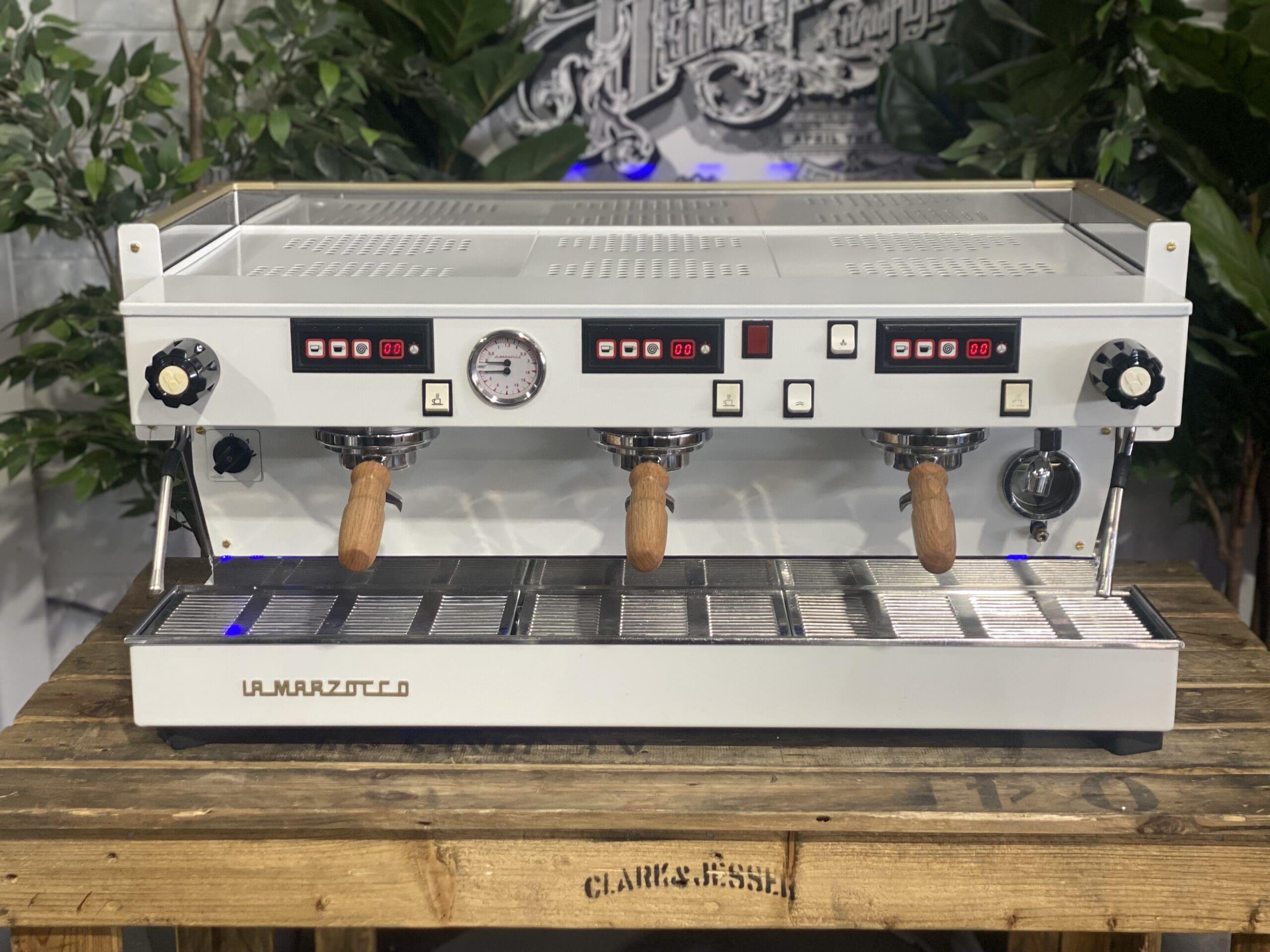 La Marzocco Linea Classic White & LED Cutout - 3 Group Commercial Espresso Machine - Timber