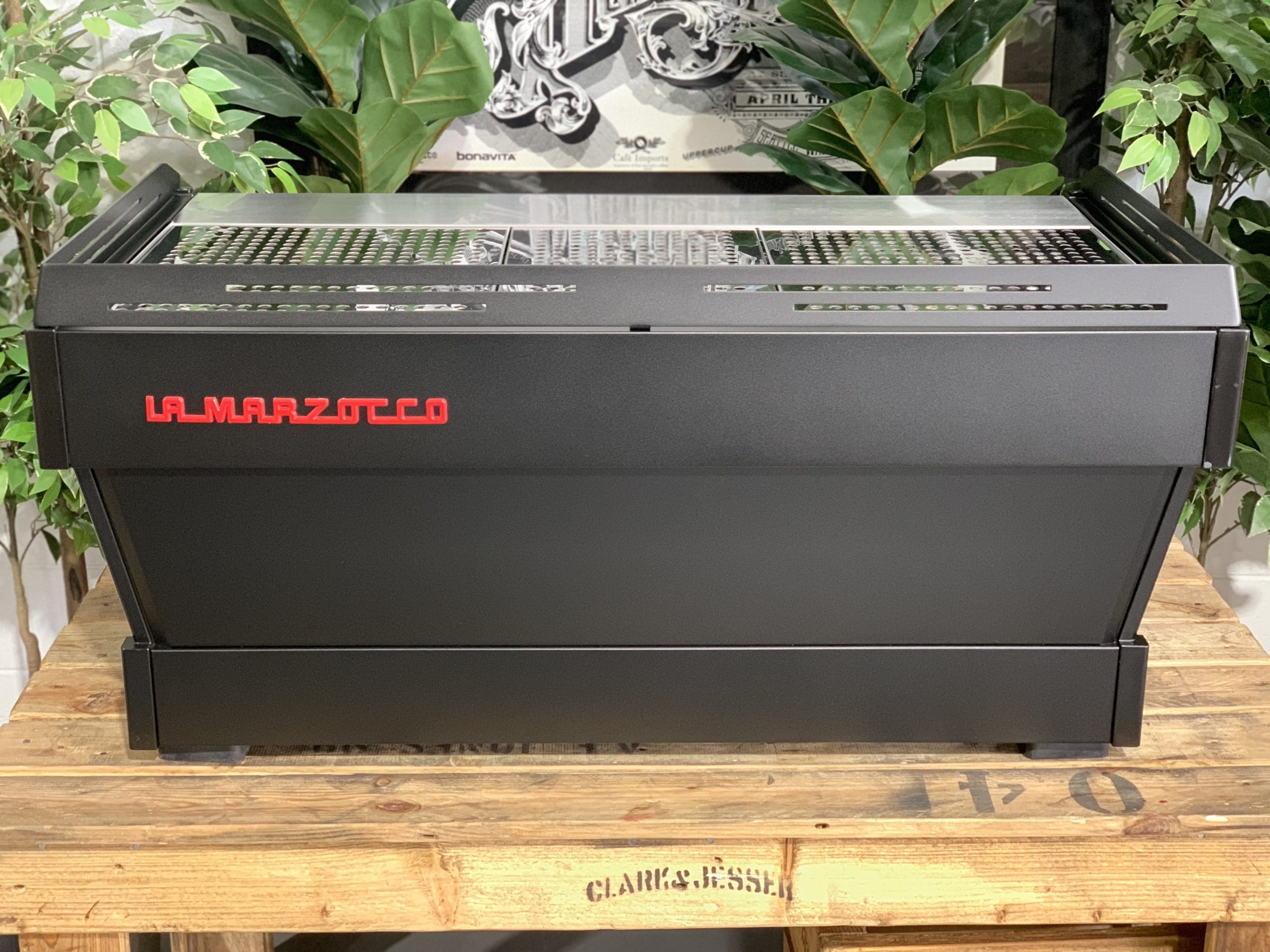 La Marzocco Linea PB - 3 Group Commercial Espresso Machine - Black