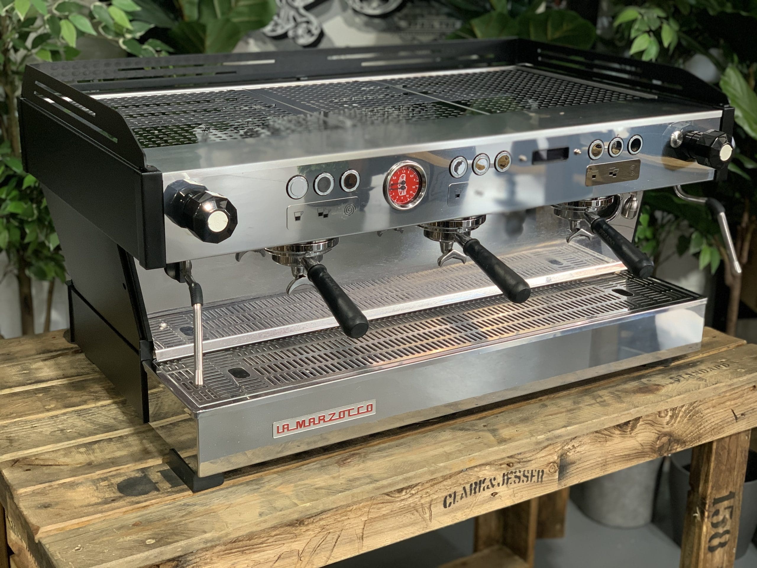 La Marzocco Linea PB - 3 Group Commercial Espresso Machine - Black