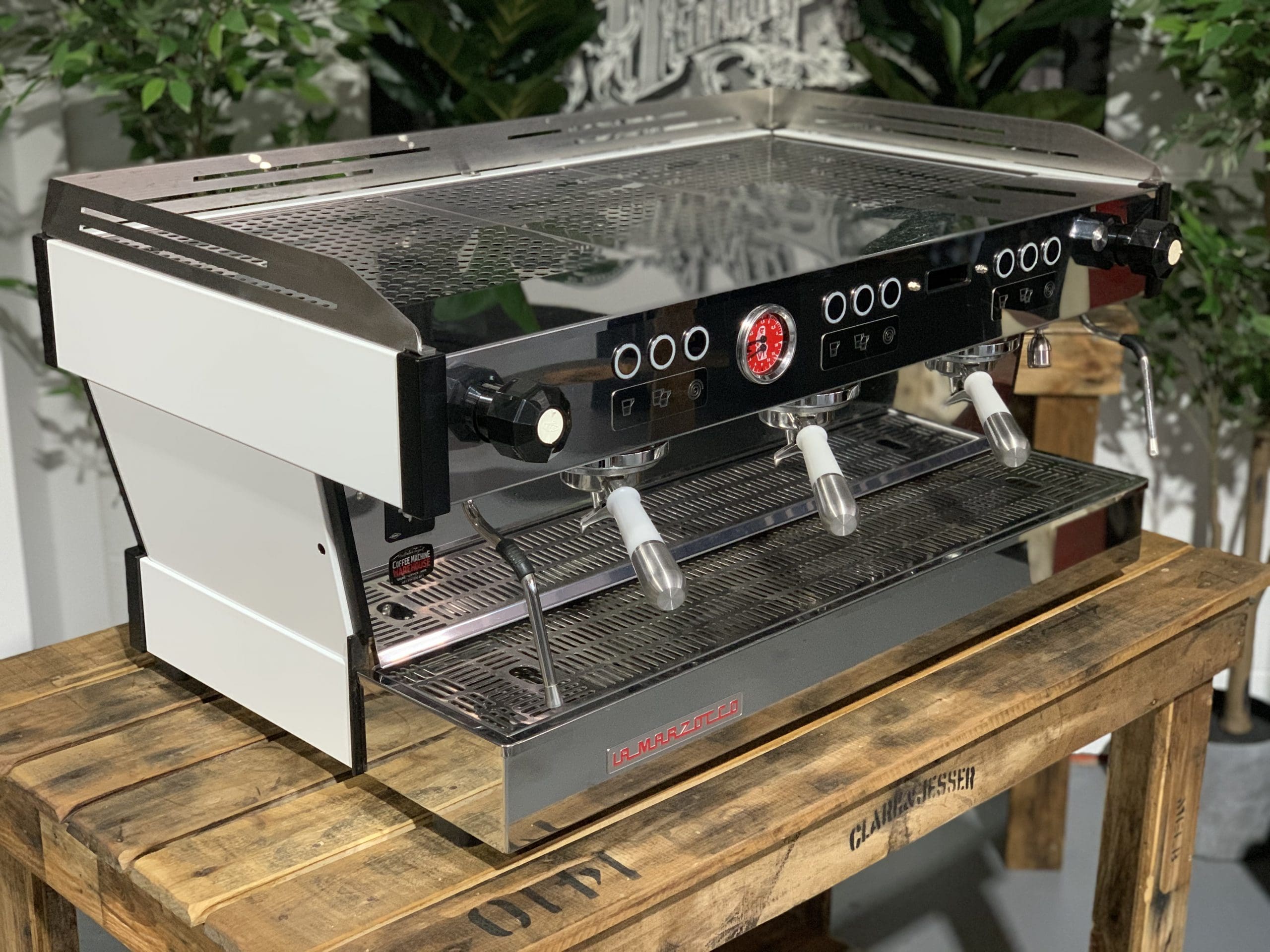 La Marzocco Linea PB White & w. Pesado's - 2 Group Commercial Espresso Machine - Black