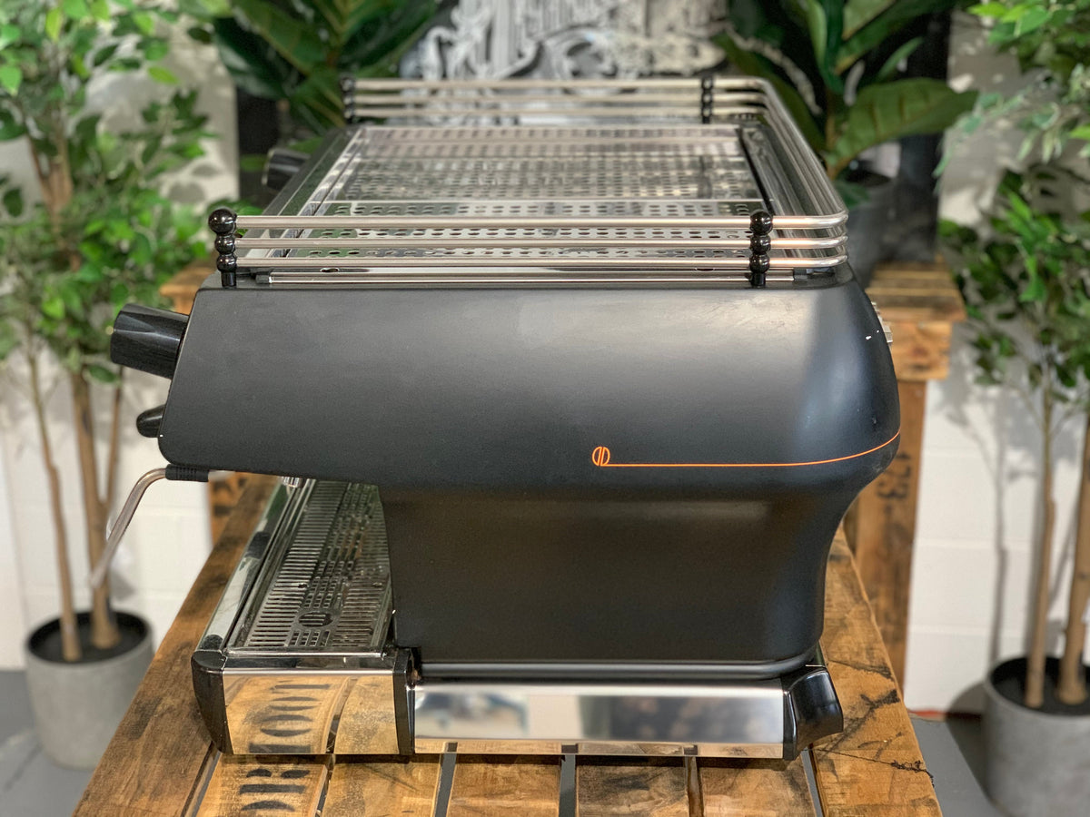 La Marzocco FB80 - - 2 Group Commercial Espresso Machine - Commercial - Black & Orange